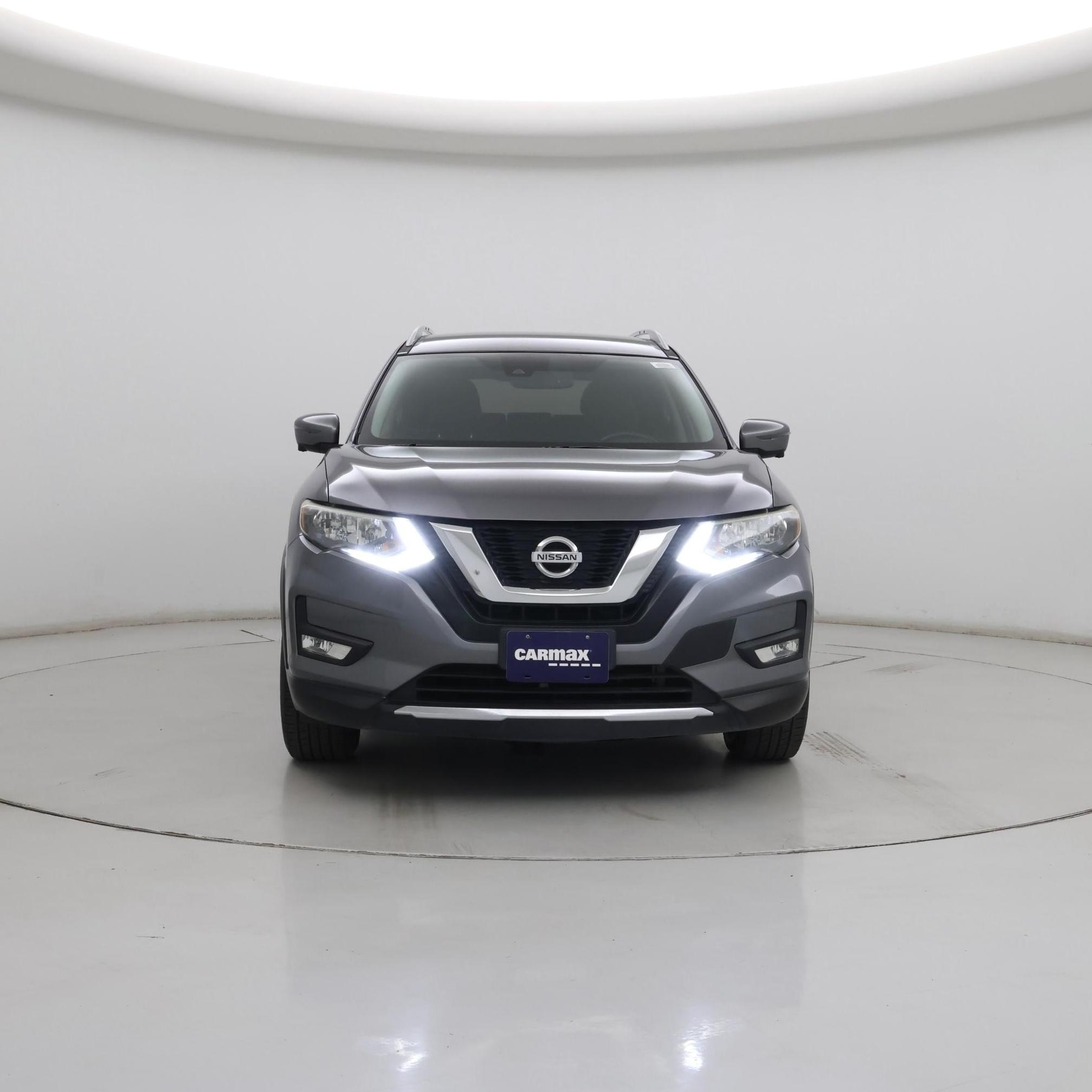Thumbnail: 2017 Nissan Rogue - 5