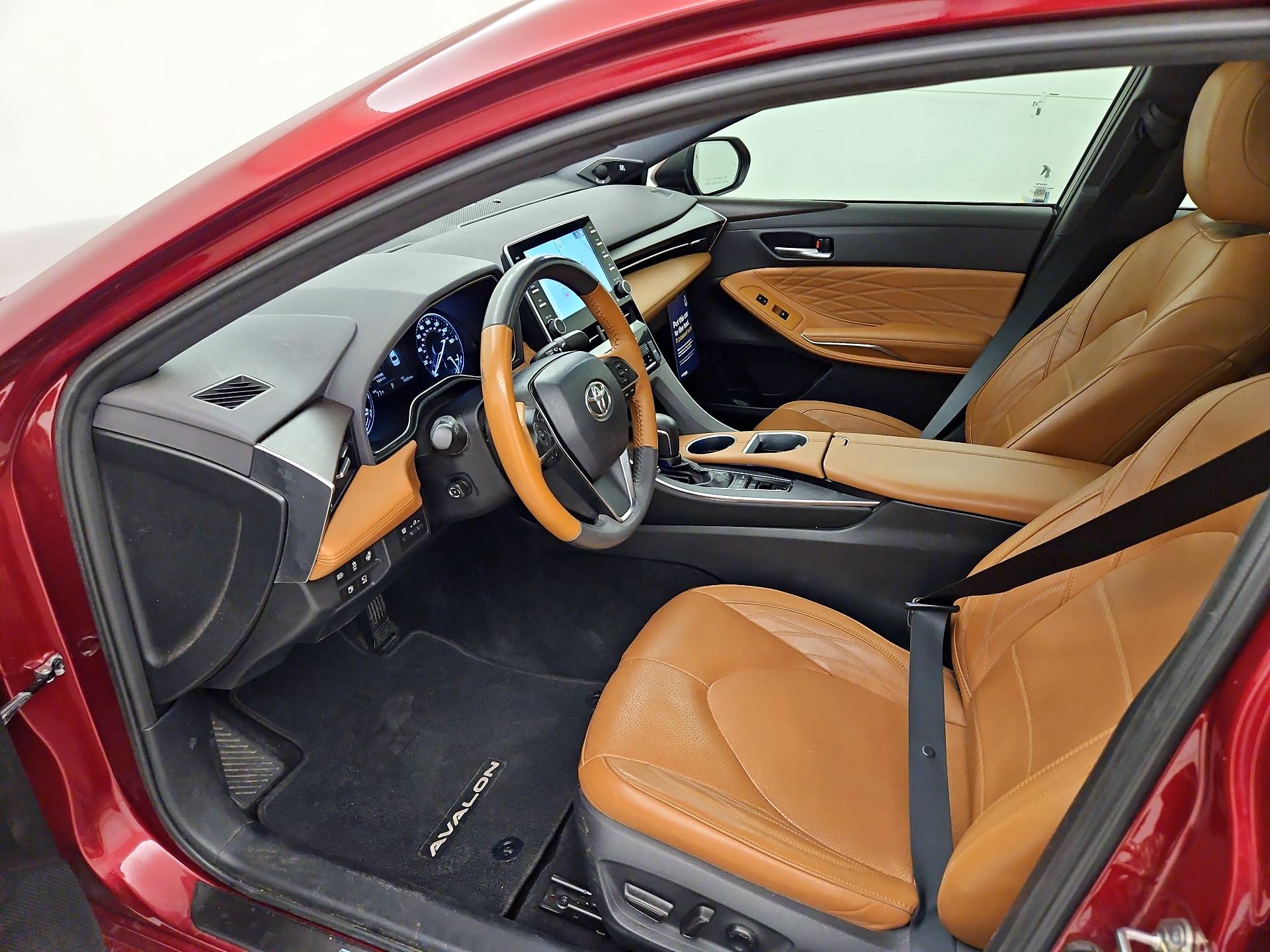 Thumbnail: 2019 Toyota Avalon - 11