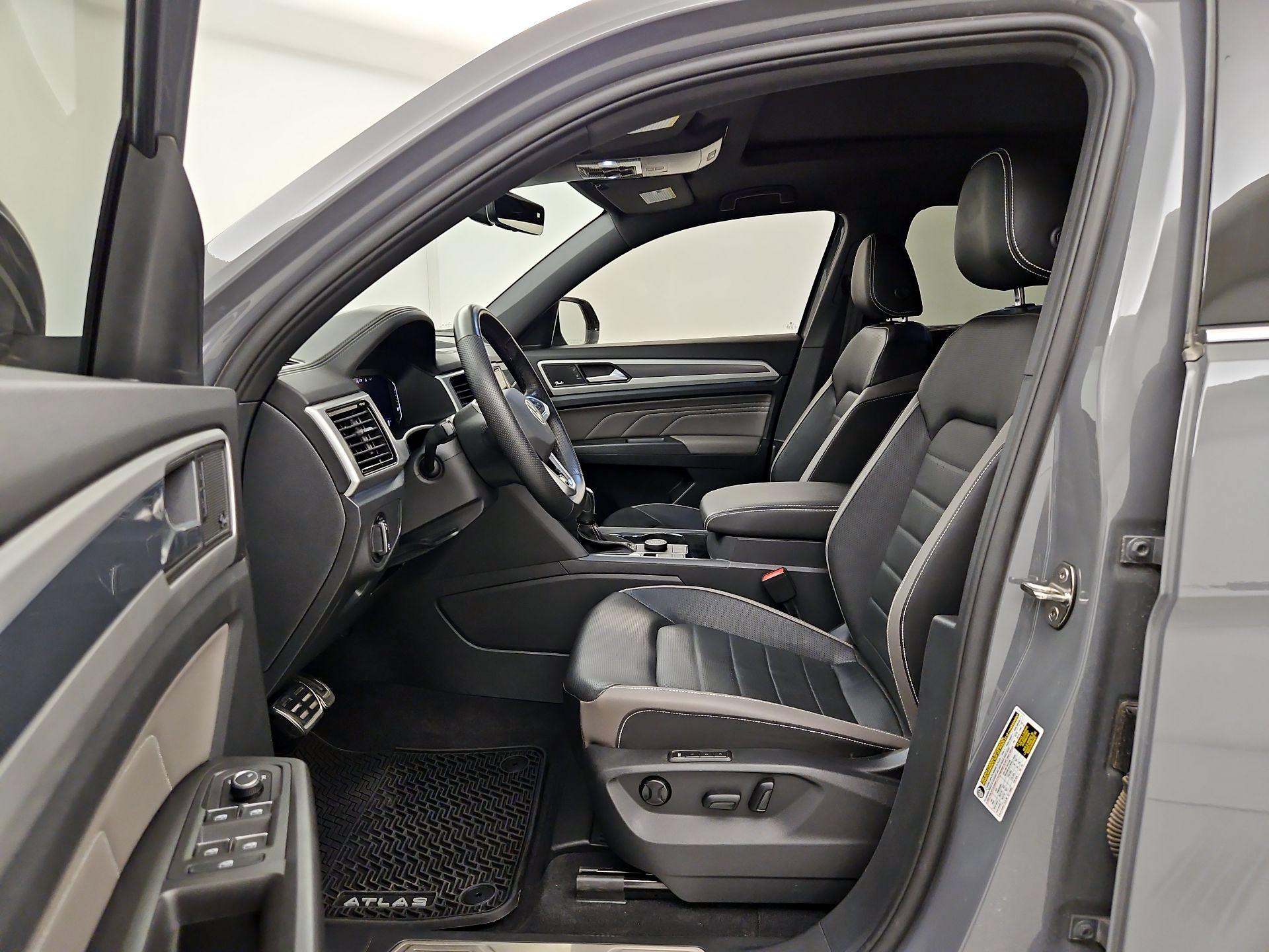 Thumbnail: 2023 Volkswagen Atlas - 11