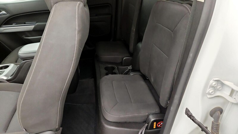 2019 Chevrolet Colorado LT 19
