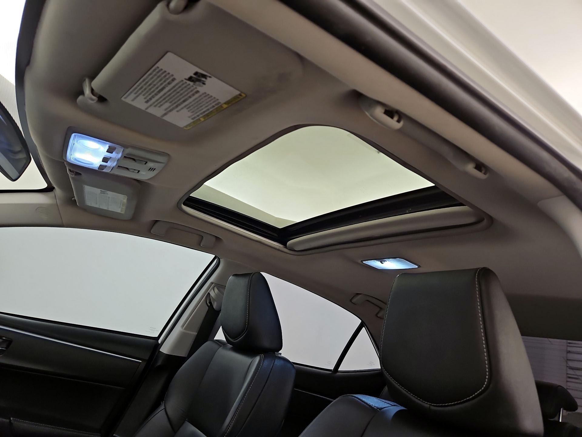Thumbnail: 2016 Toyota Corolla - 20