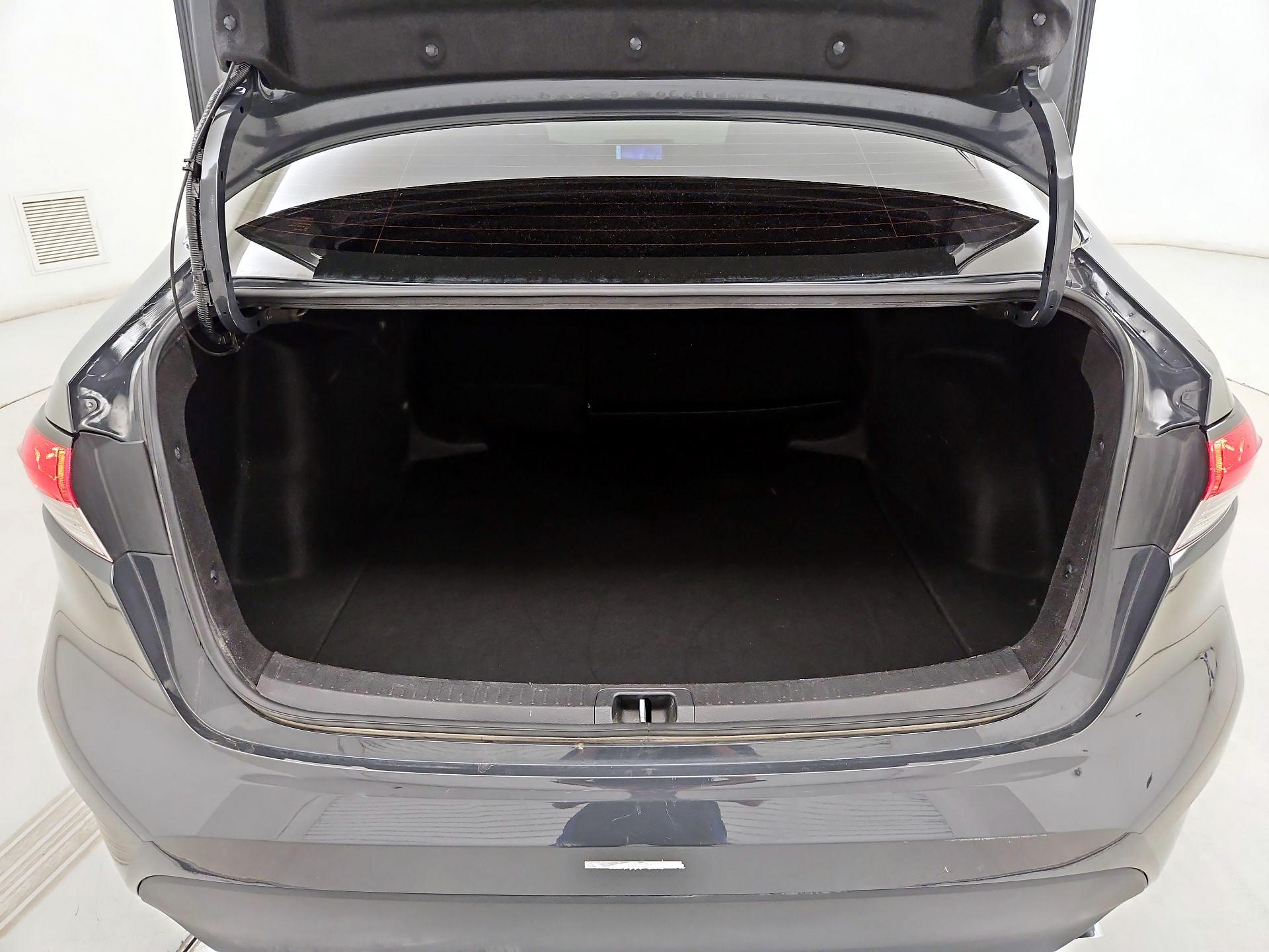 Thumbnail: 2024 Toyota Corolla - 20