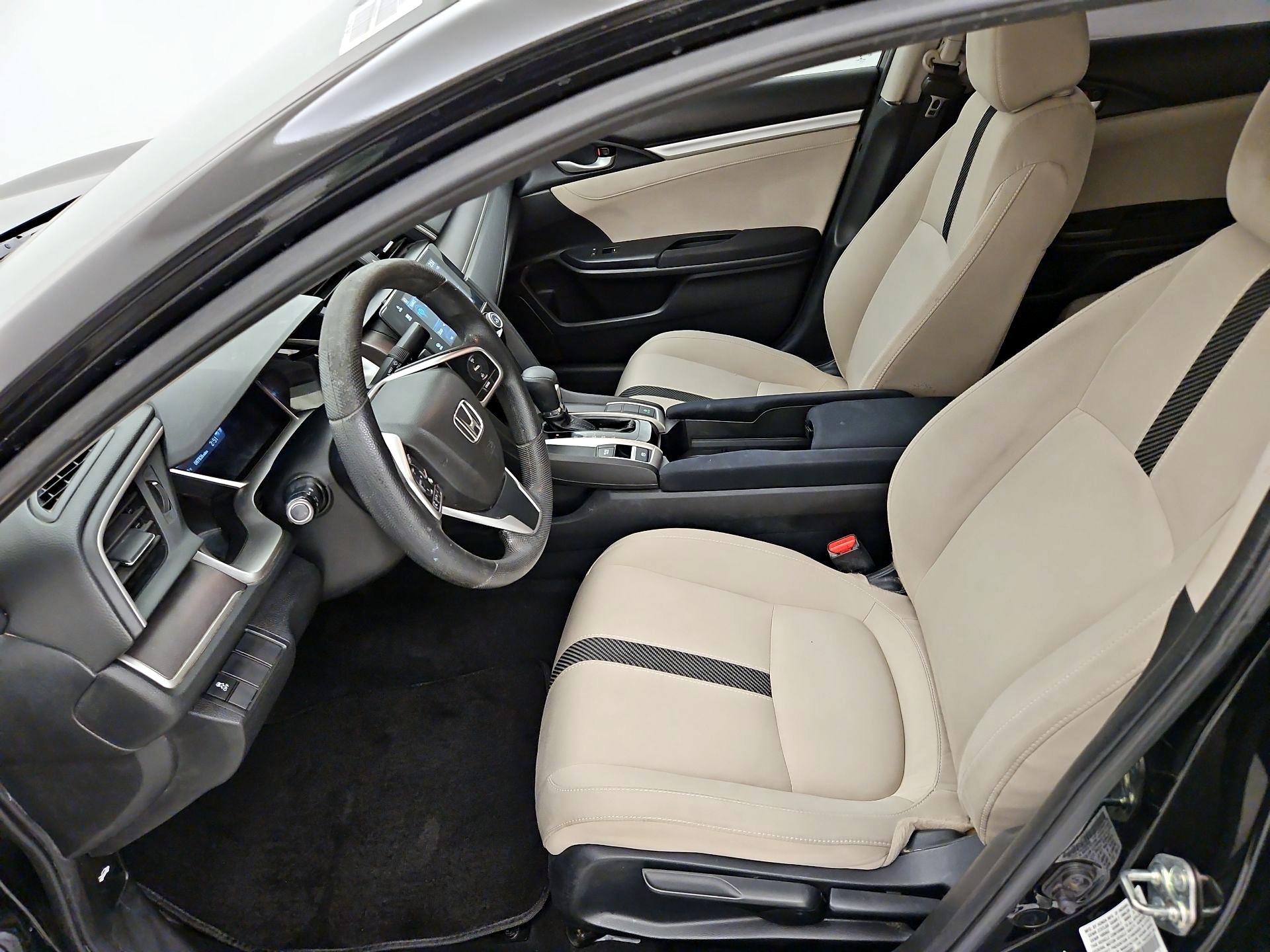Thumbnail: 2017 Honda Civic - 11