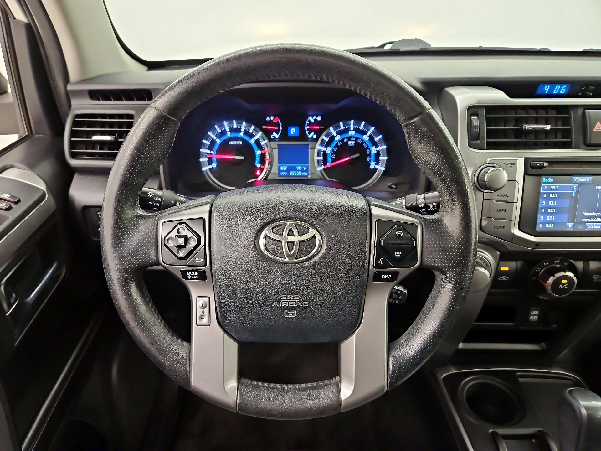 Thumbnail: 2018 Toyota 4Runner - 10