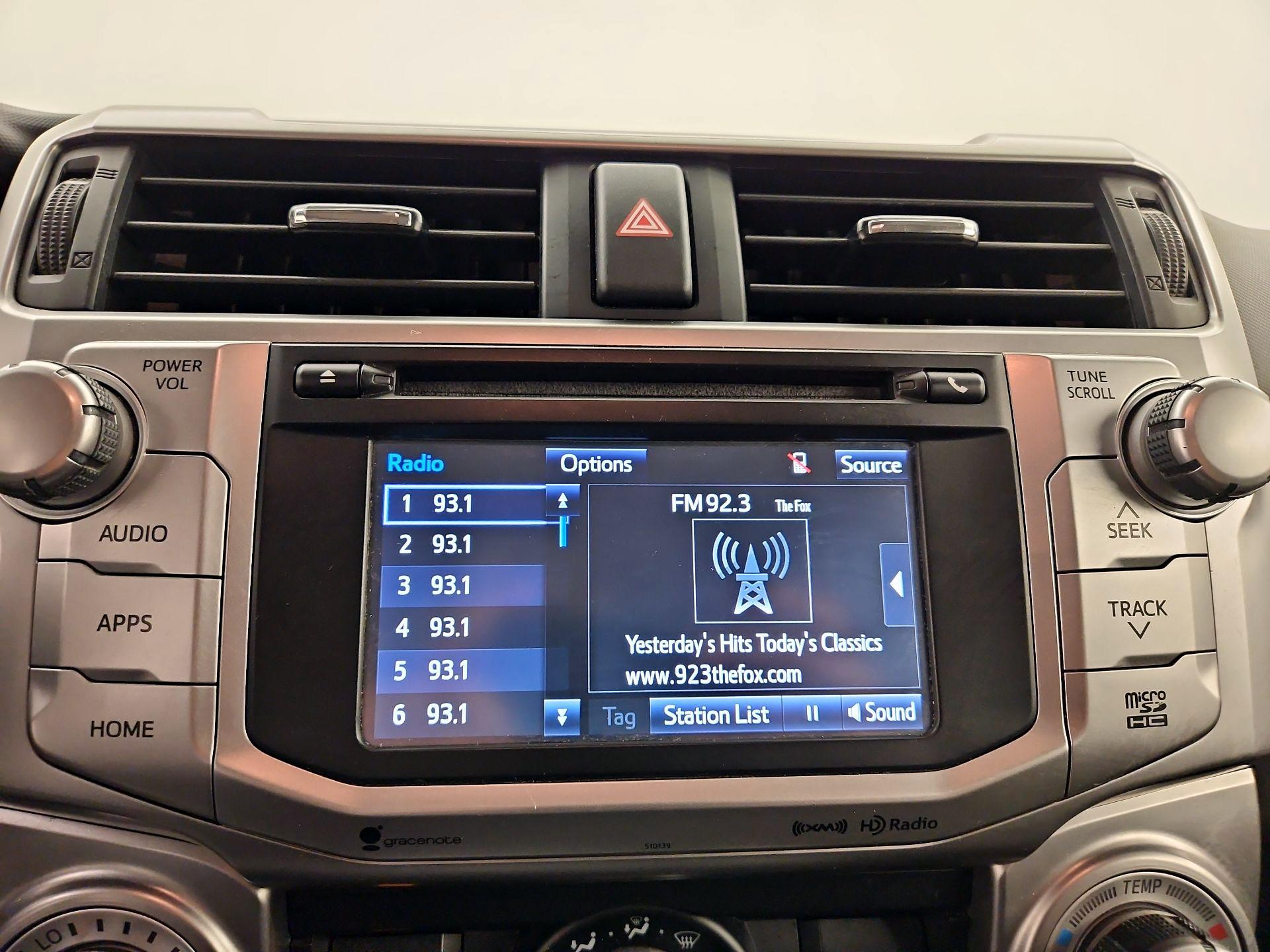 Thumbnail: 2018 Toyota 4Runner - 15