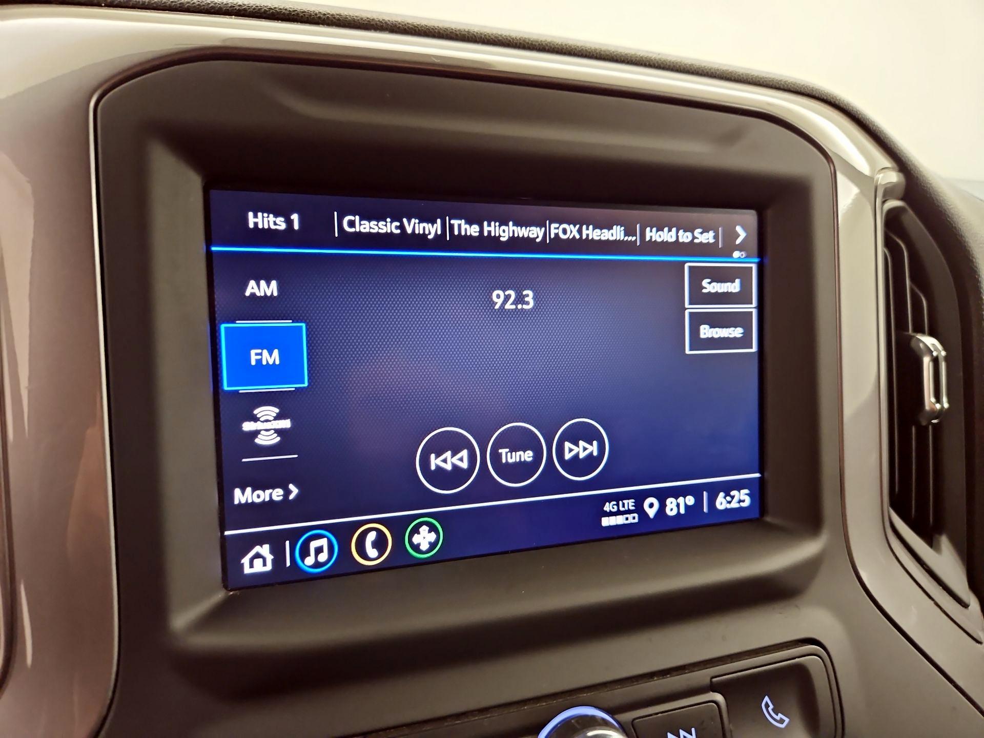 Thumbnail: 2024 Chevrolet Silverado 1500 - 15
