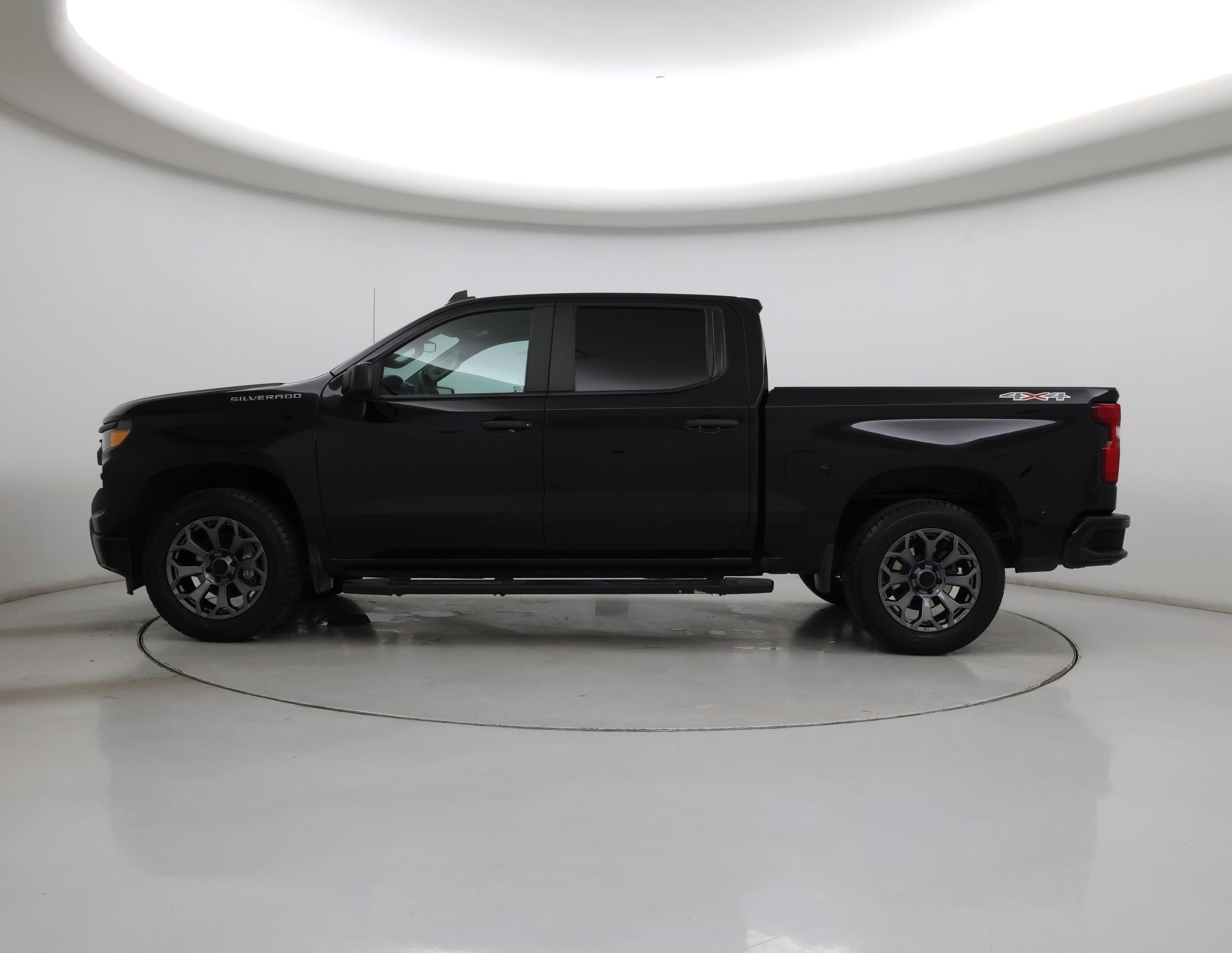 Thumbnail: 2024 Chevrolet Silverado 1500 - 3