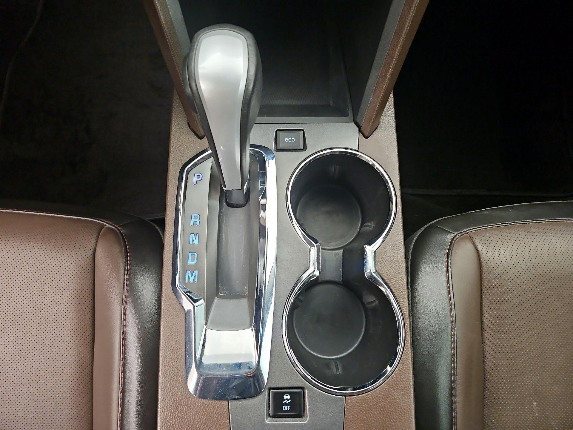 Thumbnail: 2015 Chevrolet Equinox - 16