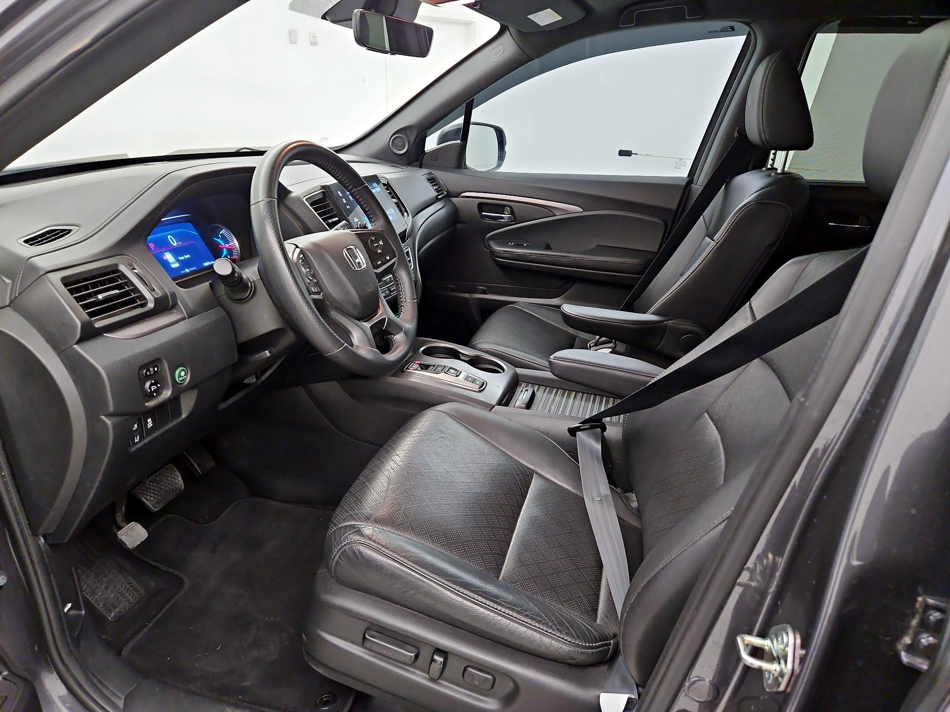 Thumbnail: 2020 Honda Passport - 11