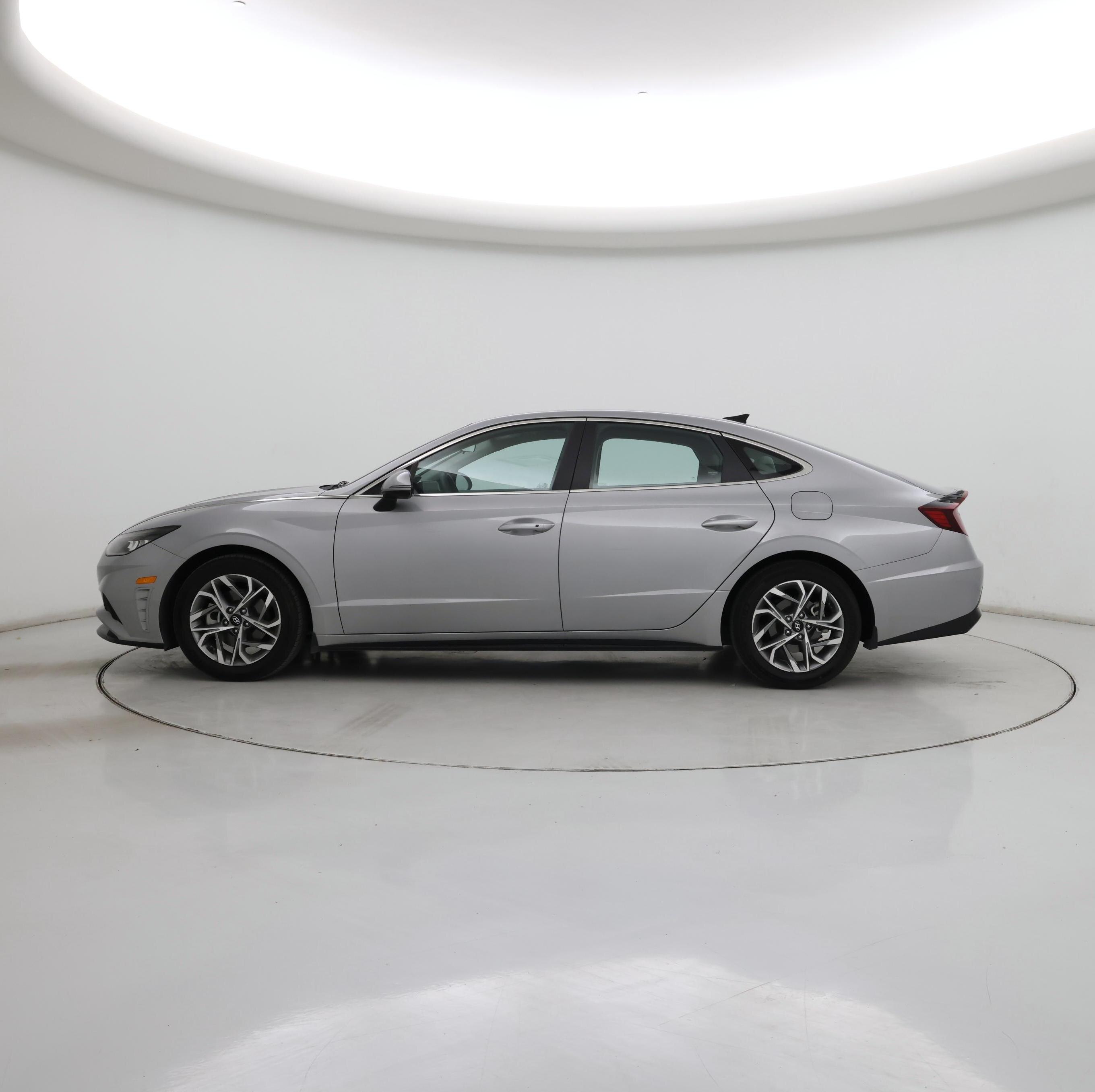 Thumbnail: 2023 Hyundai Sonata - 3