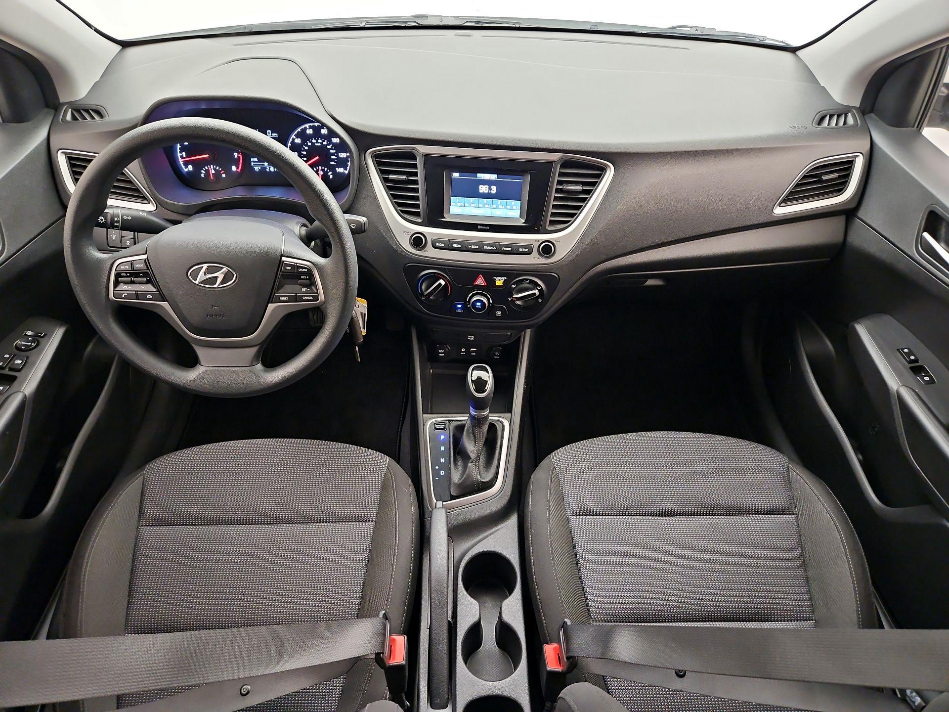 Thumbnail: 2022 Hyundai Accent - 9