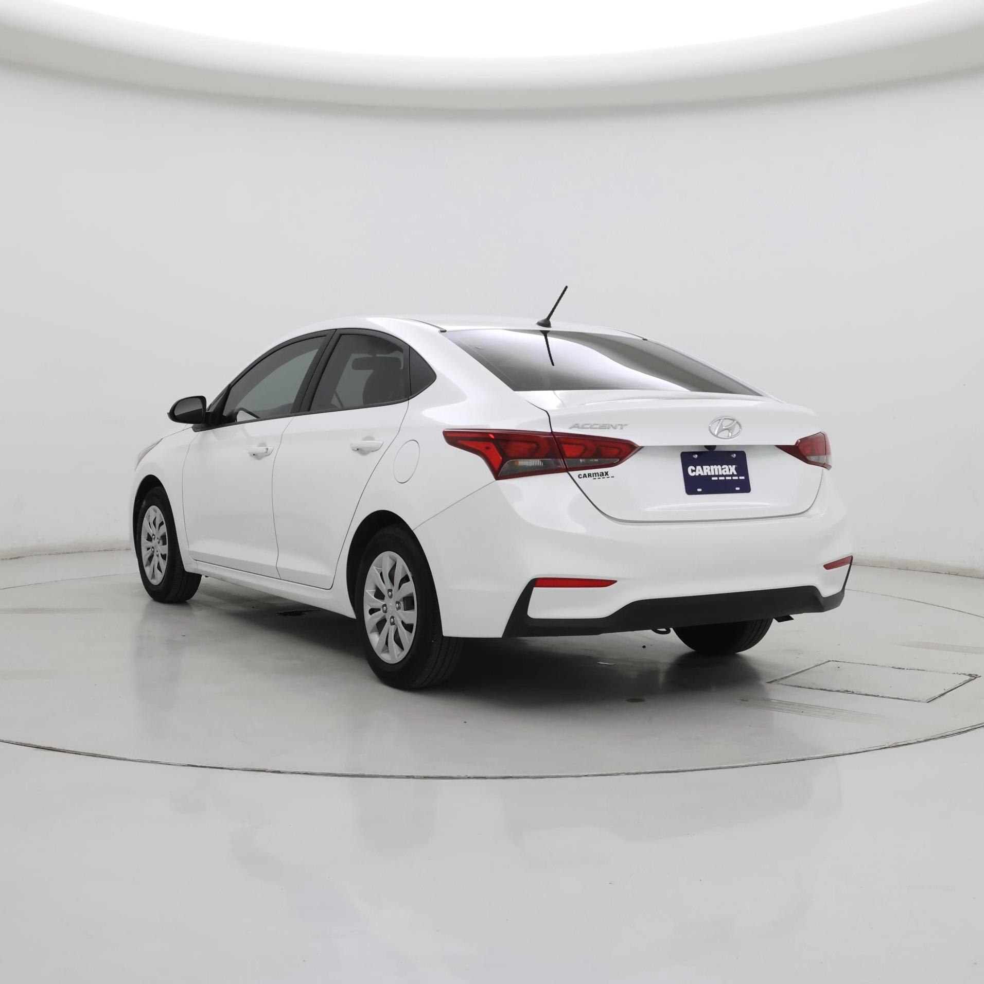 Thumbnail: 2022 Hyundai Accent - 2