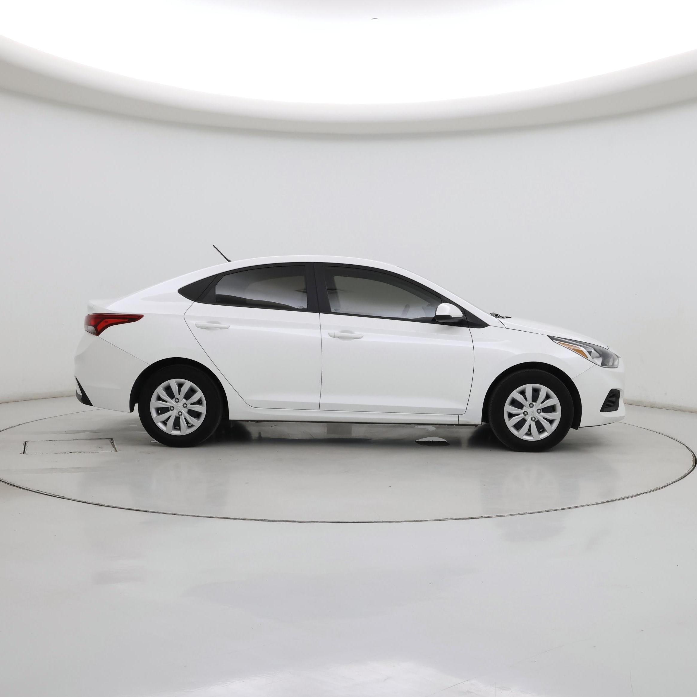 Thumbnail: 2022 Hyundai Accent - 7