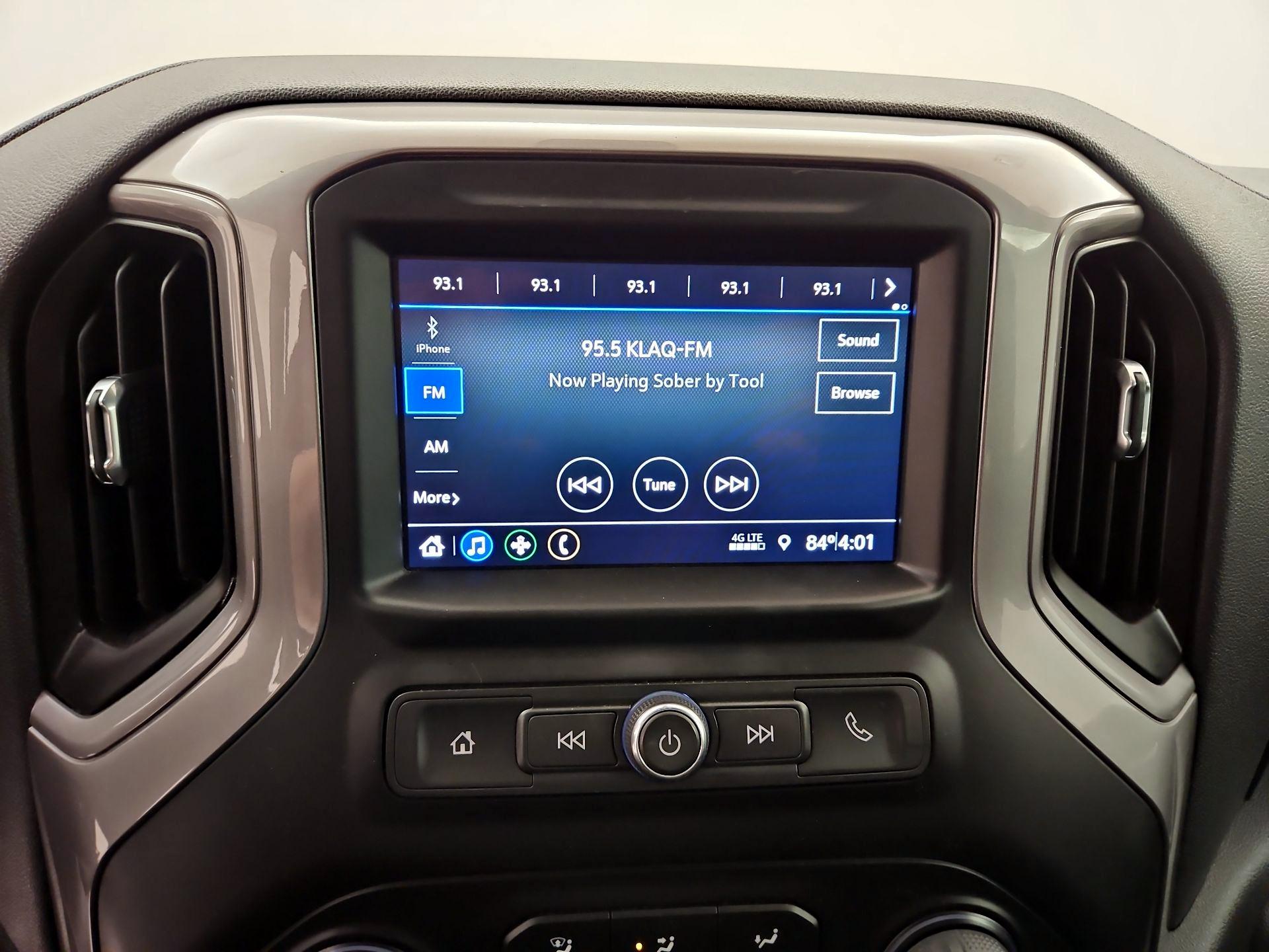 Thumbnail: 2020 Chevrolet Silverado 1500 - 15