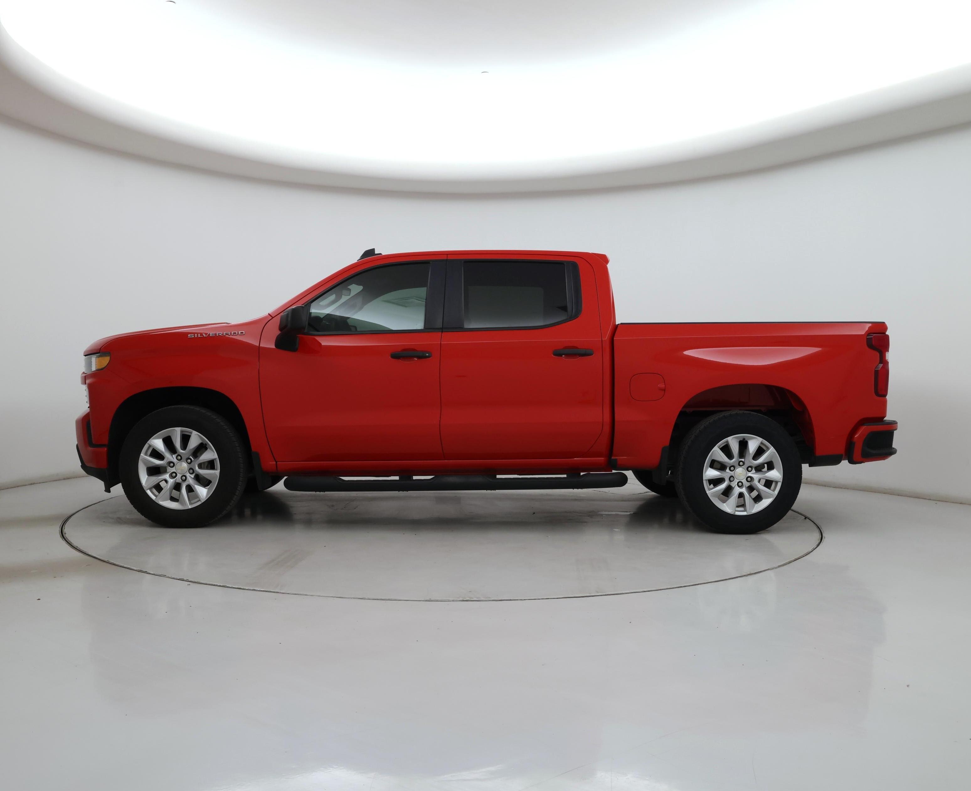 Thumbnail: 2020 Chevrolet Silverado 1500 - 3