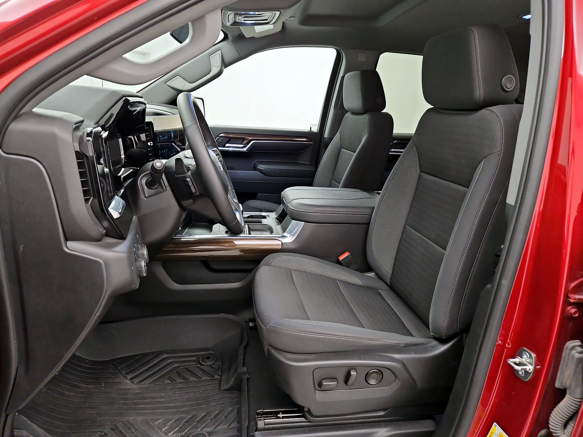 Thumbnail: 2023 Chevrolet Silverado 1500 - 11