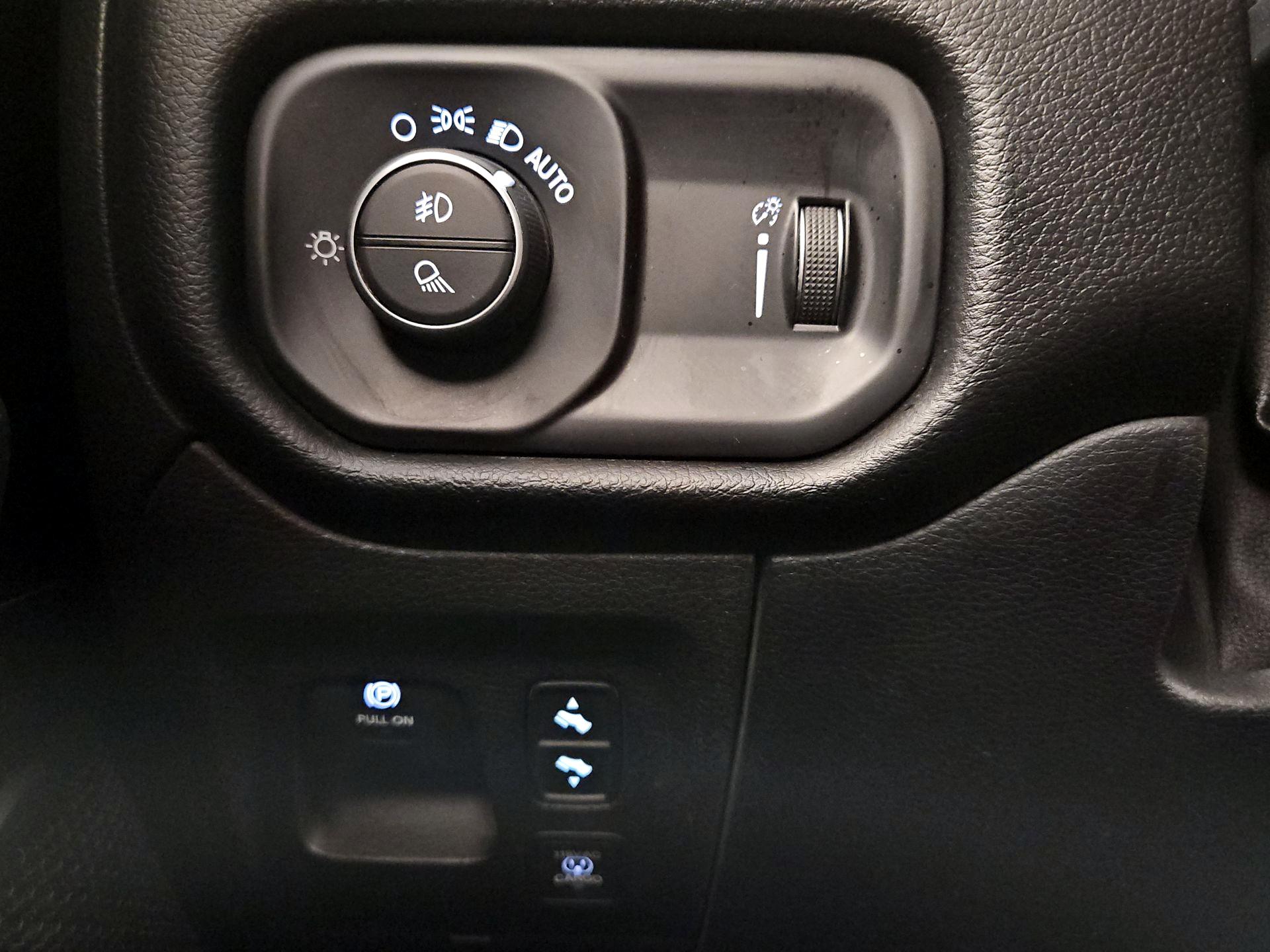 Thumbnail: 2020 RAM 1500 - 13