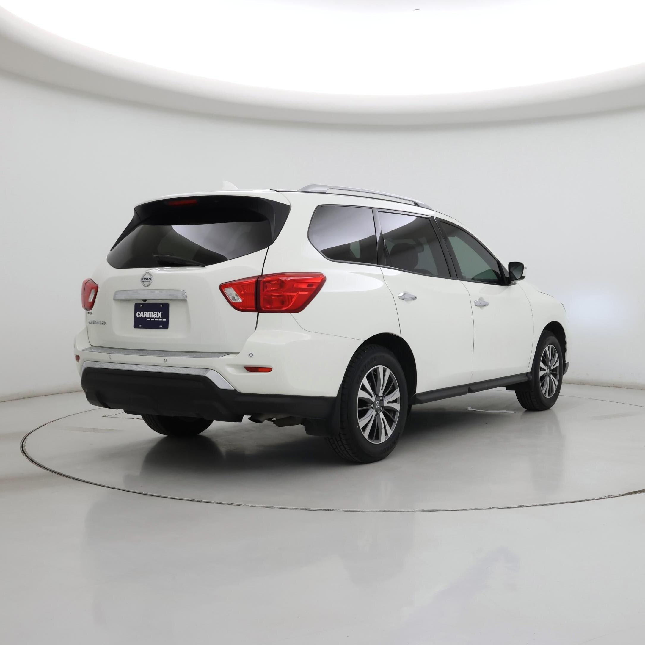 Thumbnail: 2020 Nissan Pathfinder - 8