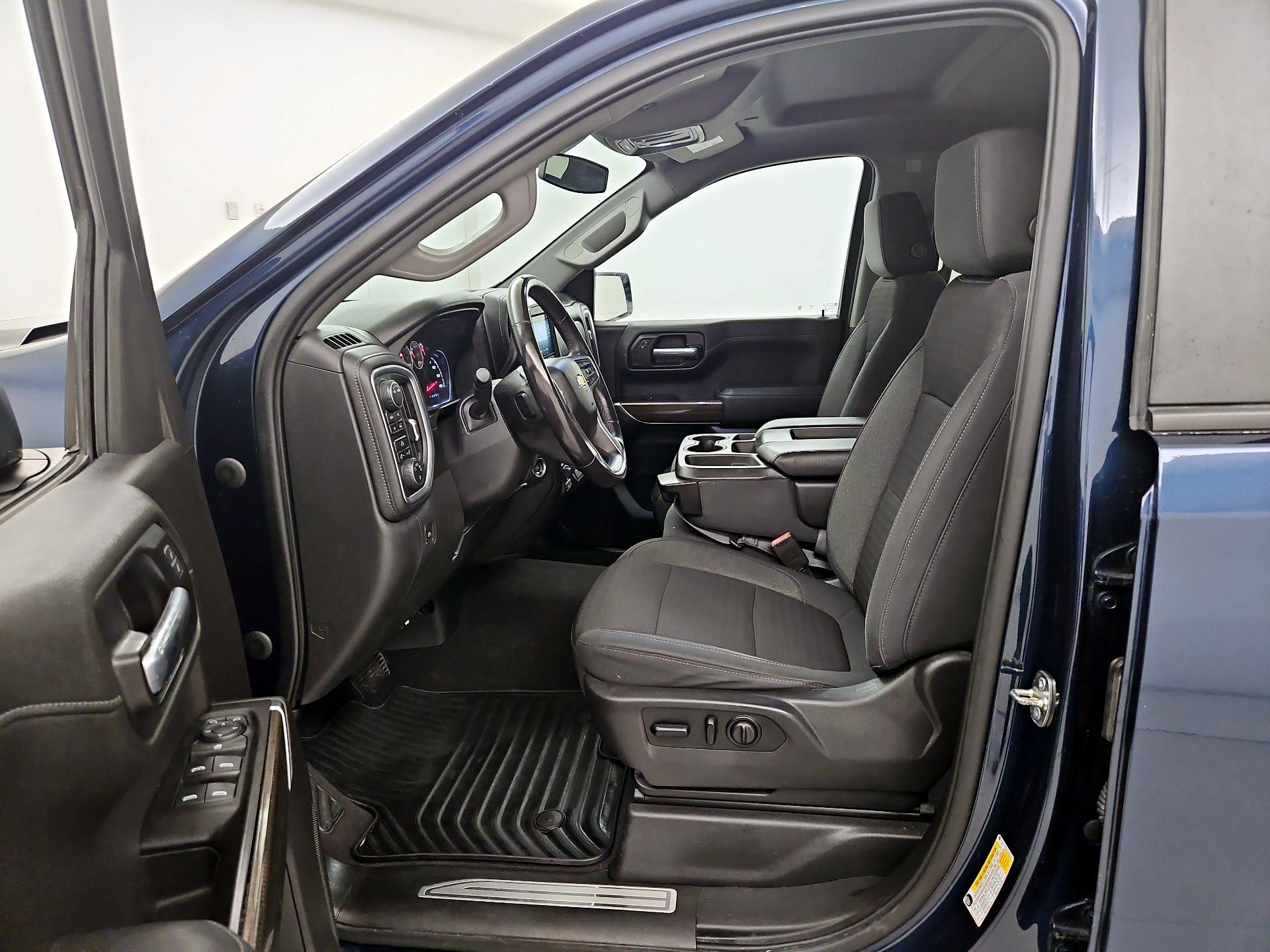 Thumbnail: 2020 Chevrolet Silverado 1500 - 11