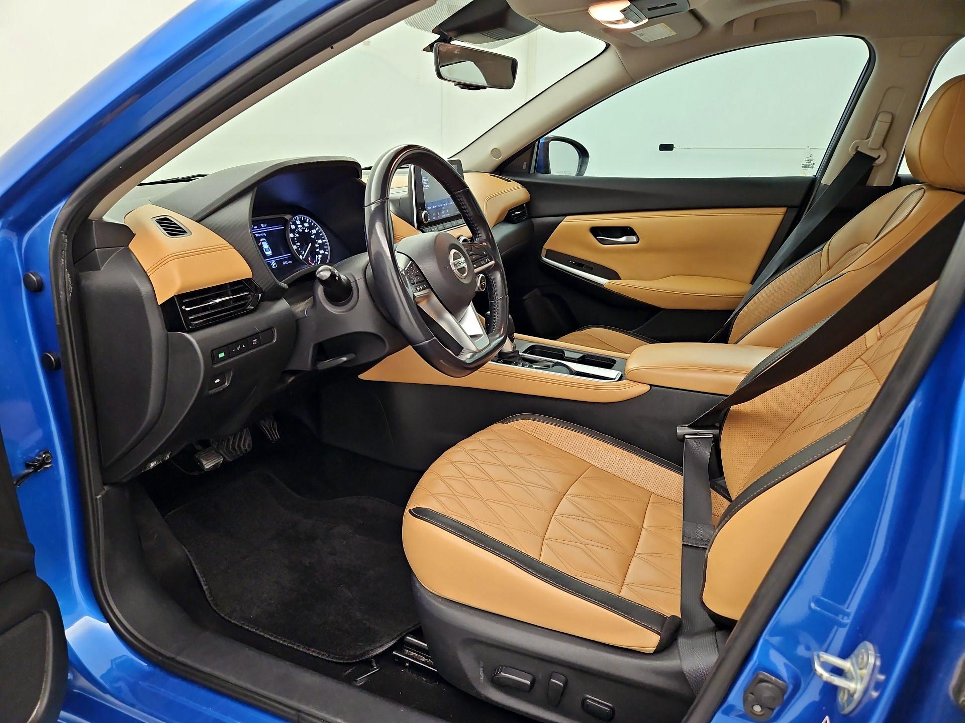 Thumbnail: 2020 Nissan Sentra - 11