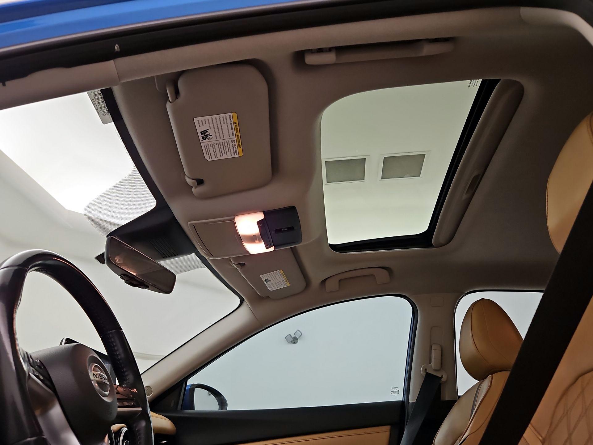 Thumbnail: 2020 Nissan Sentra - 19
