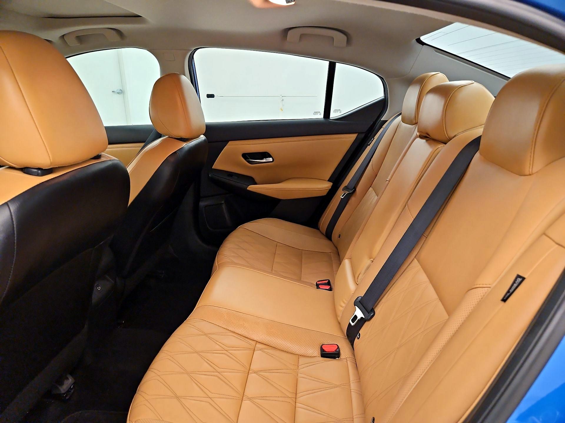Thumbnail: 2020 Nissan Sentra - 20