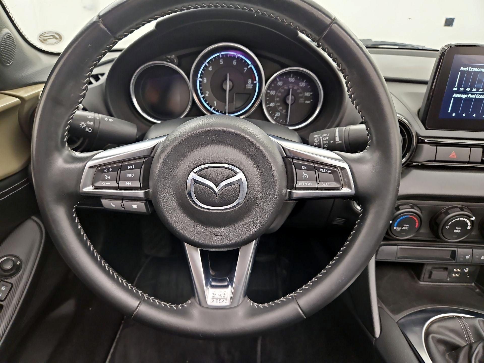 Thumbnail: 2023 Mazda MX-5 Miata - 10