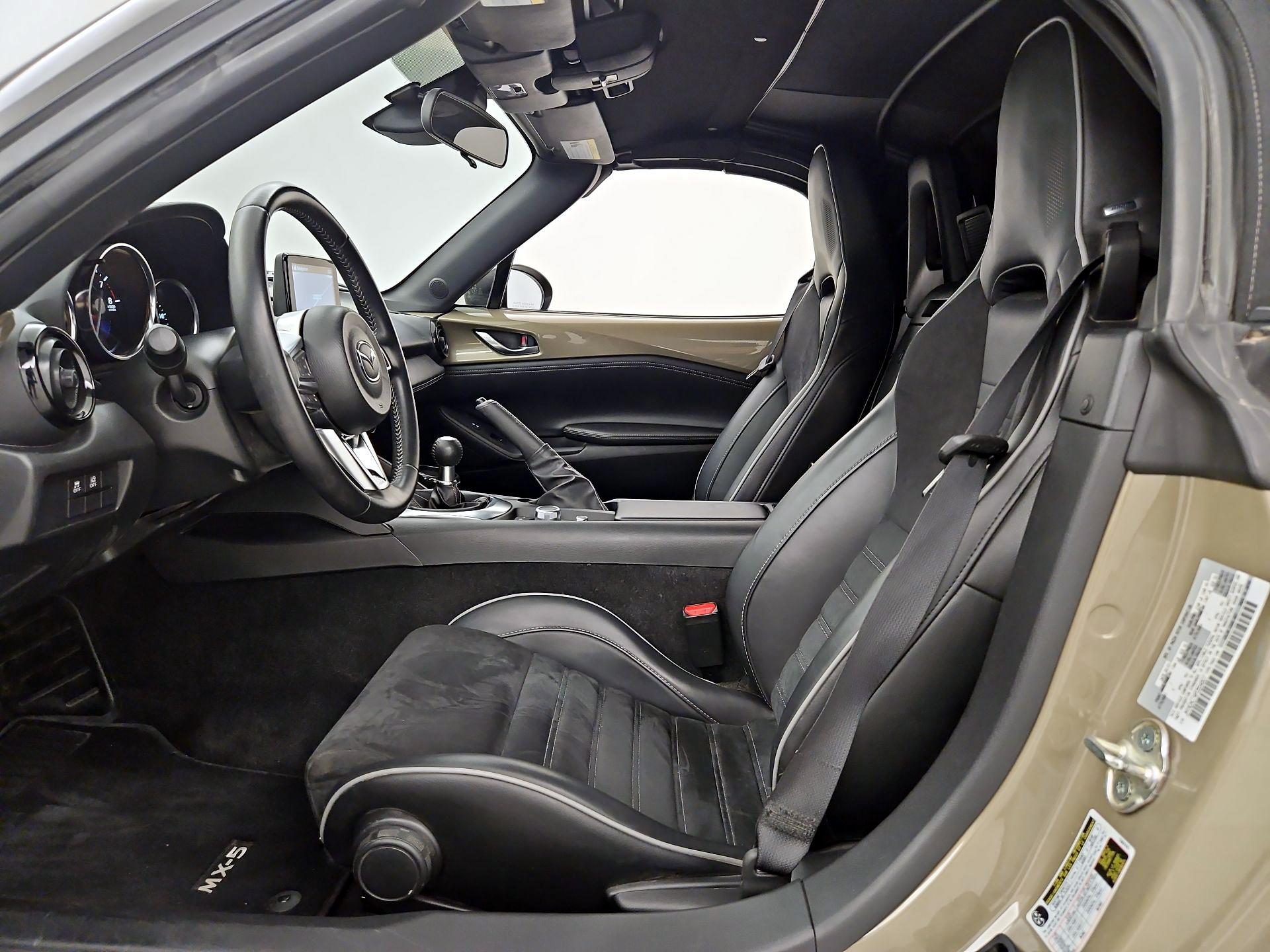 Thumbnail: 2023 Mazda MX-5 Miata - 11