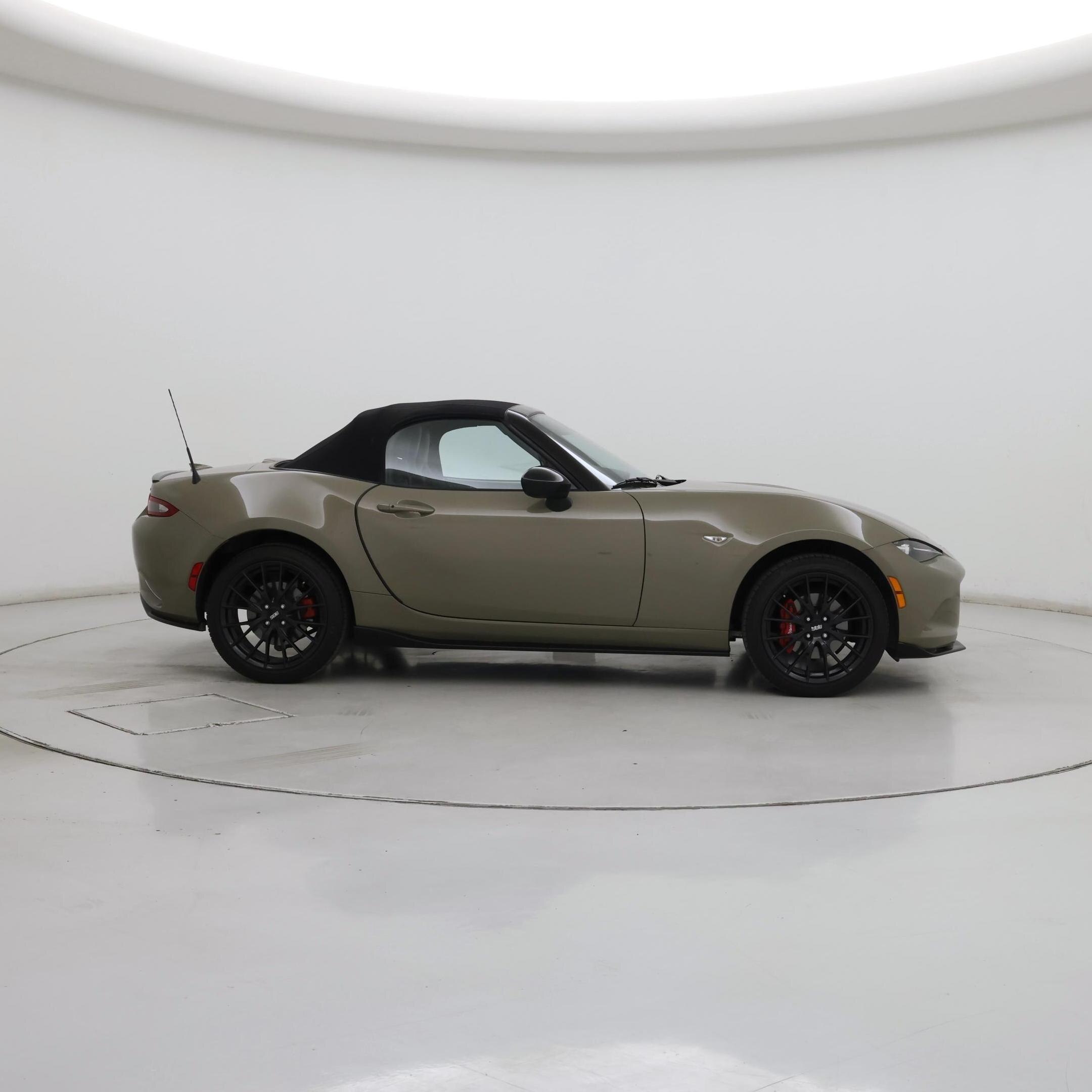 Thumbnail: 2023 Mazda MX-5 Miata - 7