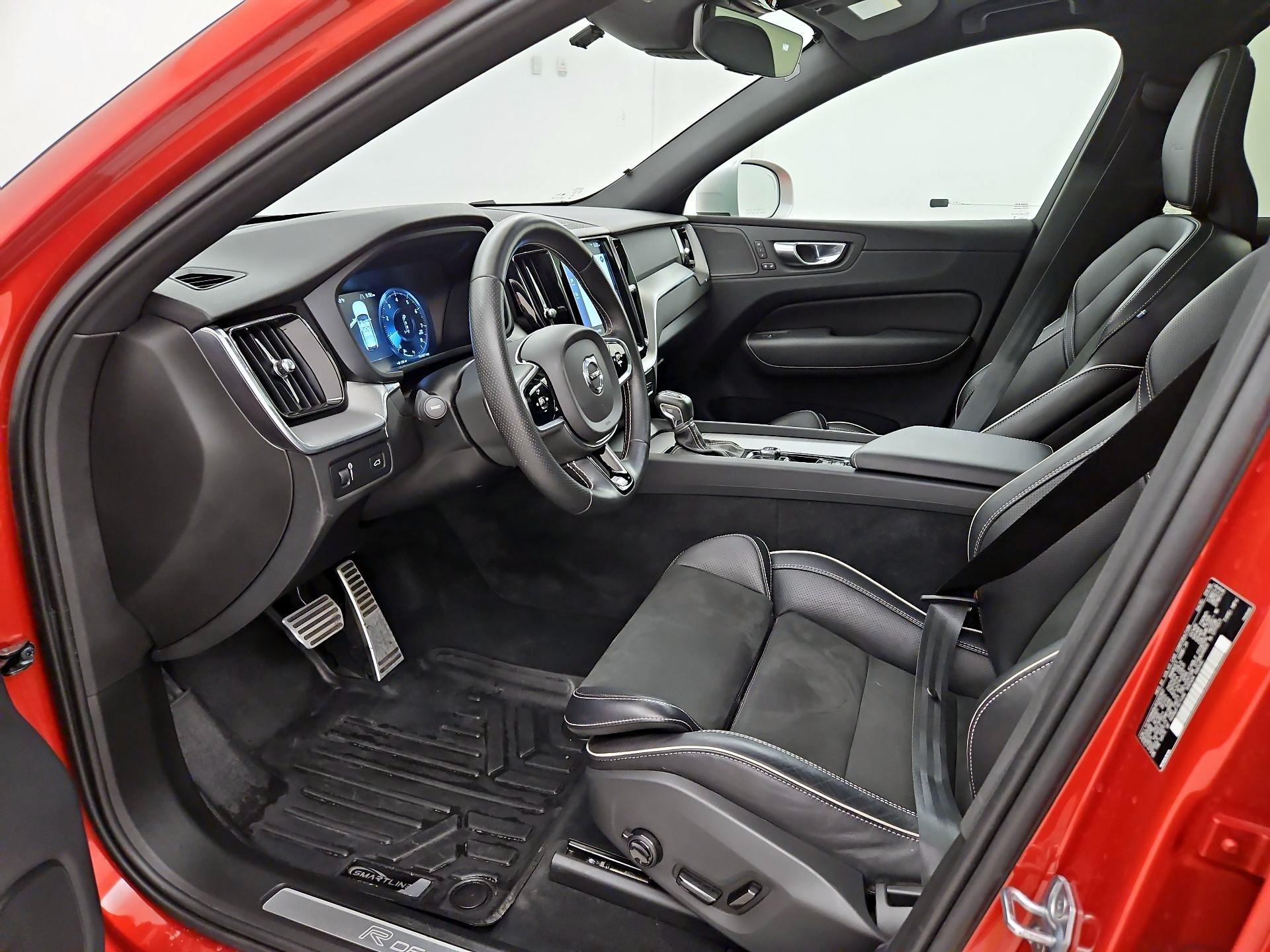 Thumbnail: 2019 Volvo XC60 - 11