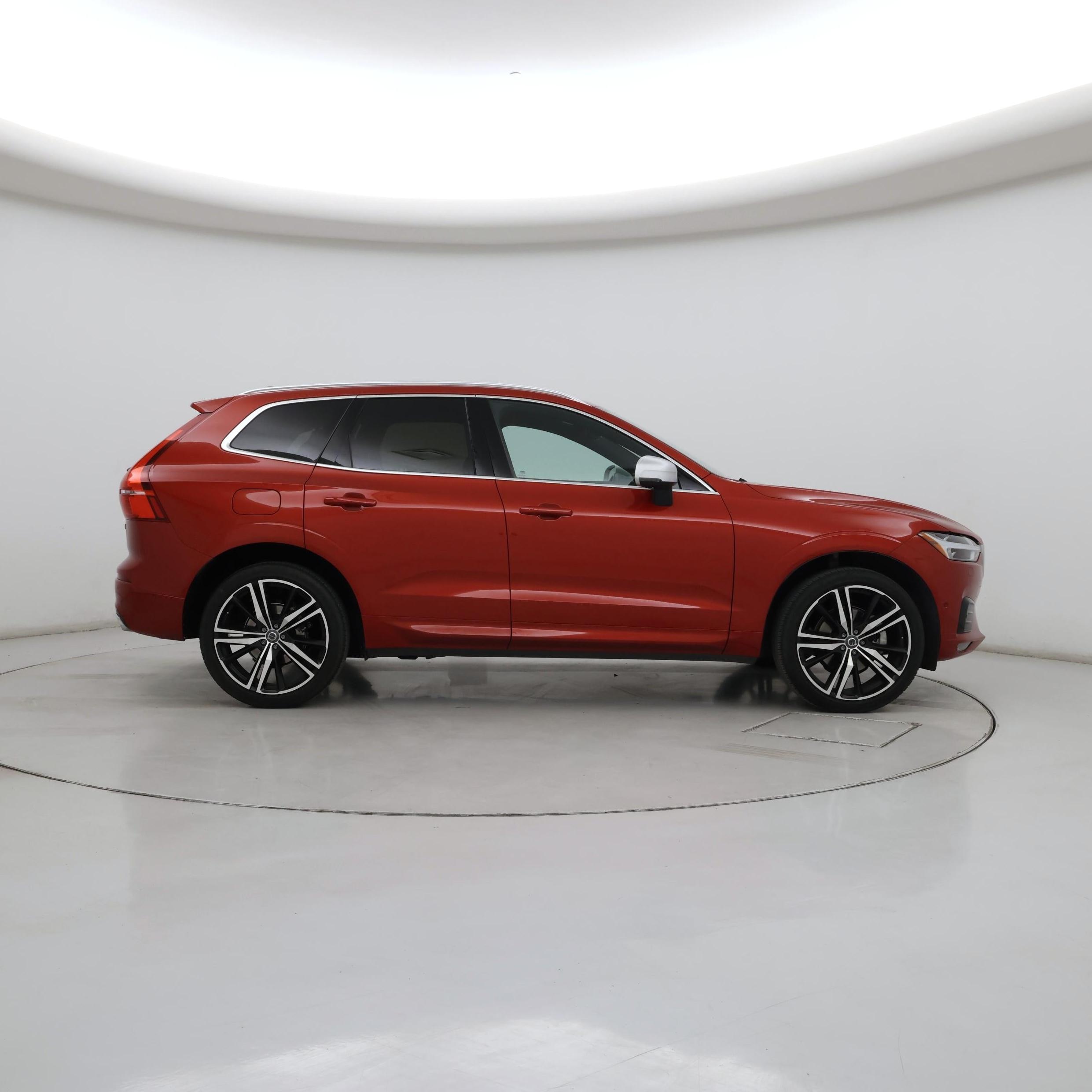 Thumbnail: 2019 Volvo XC60 - 7