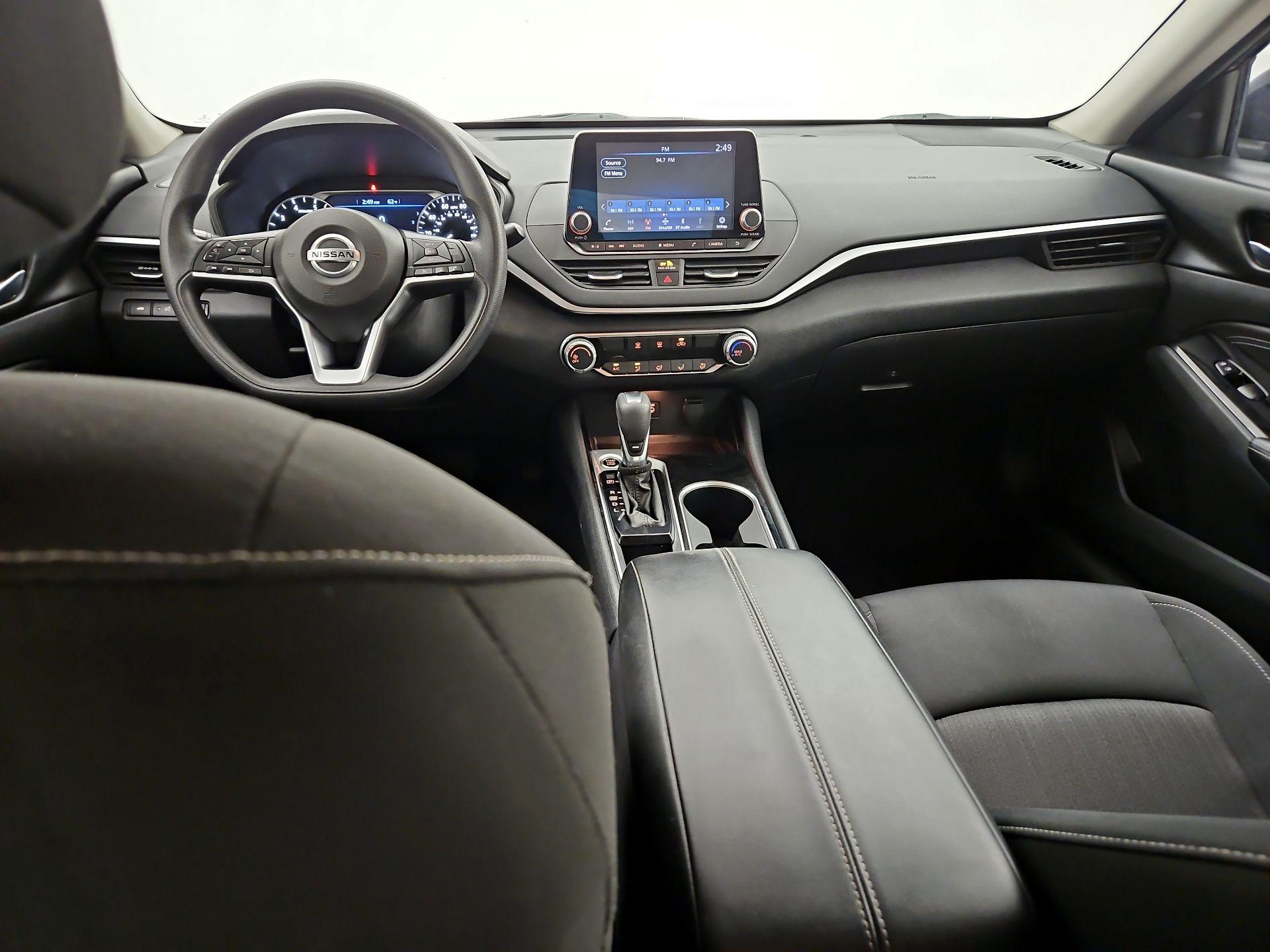 Thumbnail: 2021 Nissan Altima - 9