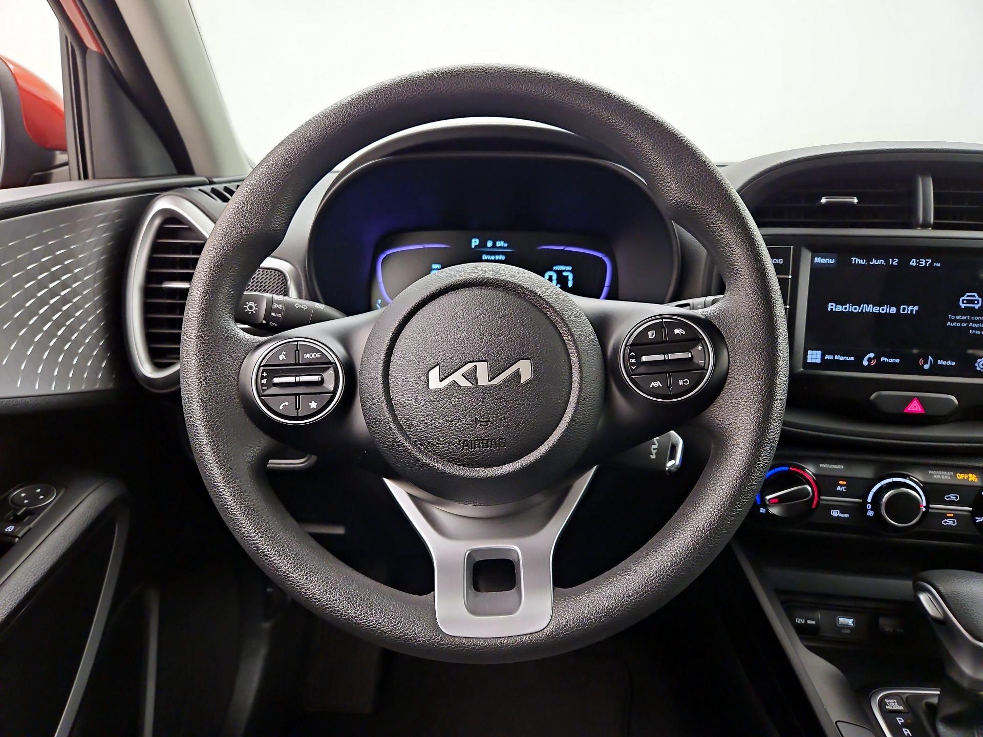 Thumbnail: 2023 Kia Soul - 10