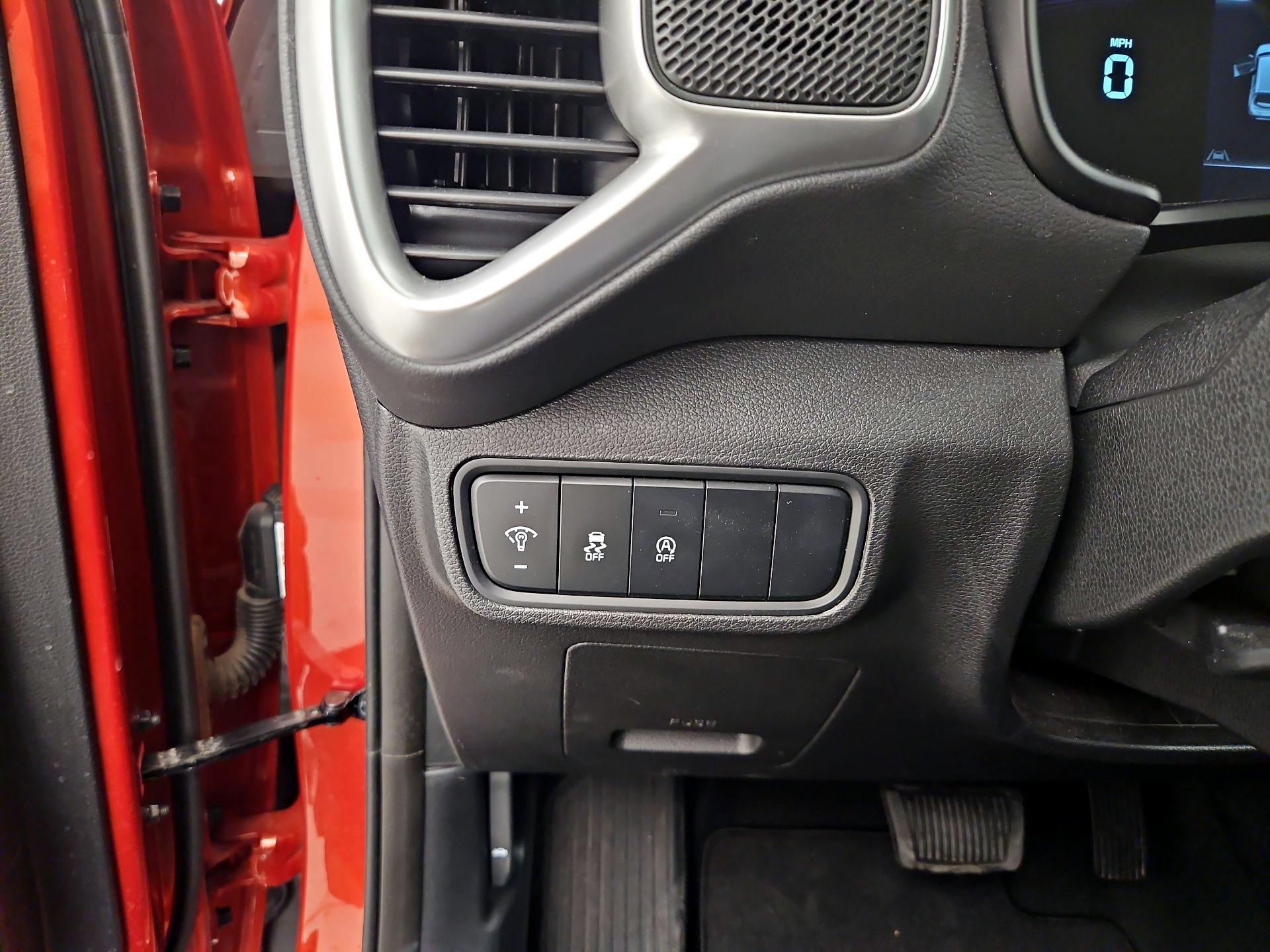 Thumbnail: 2023 Kia Soul - 13