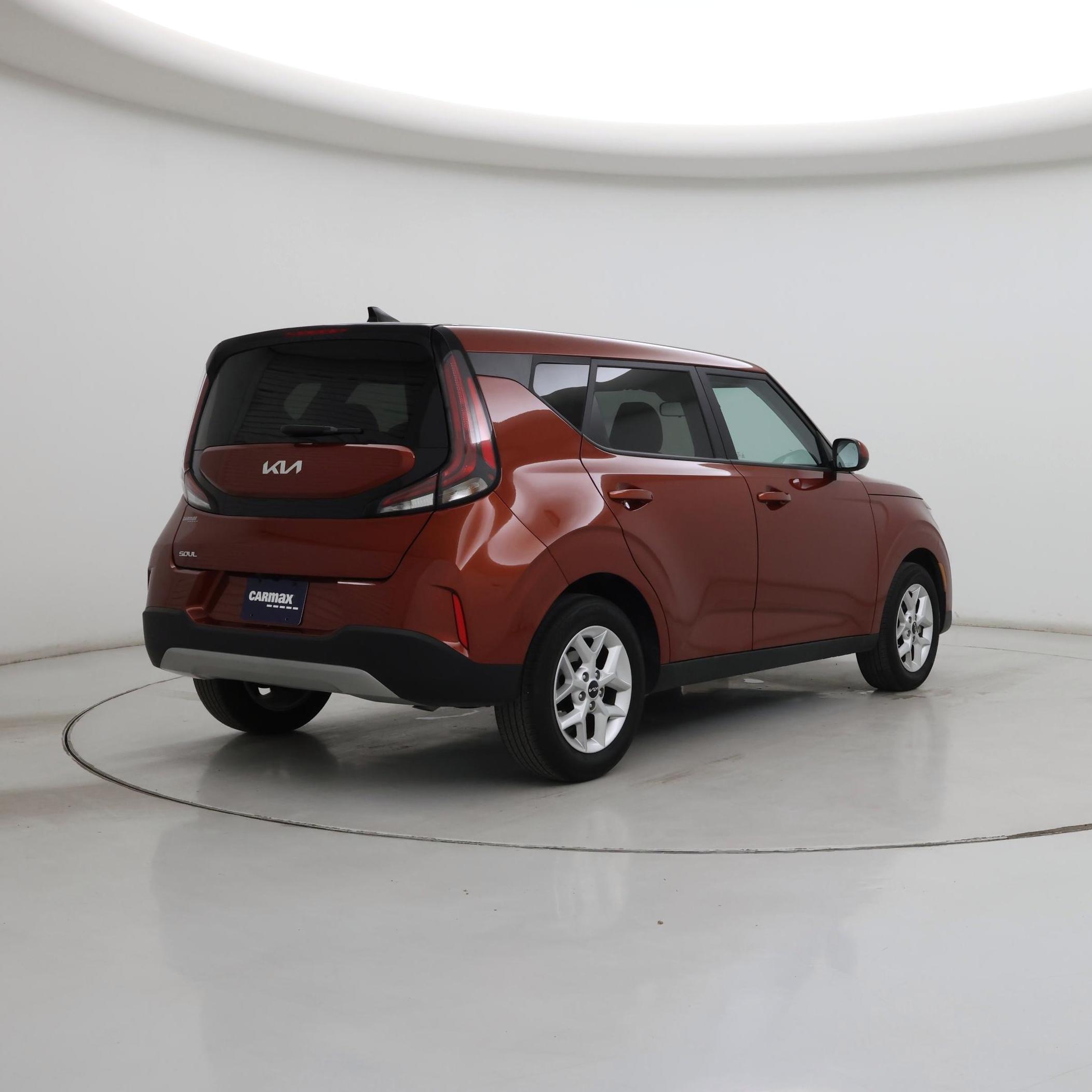 Thumbnail: 2023 Kia Soul - 8