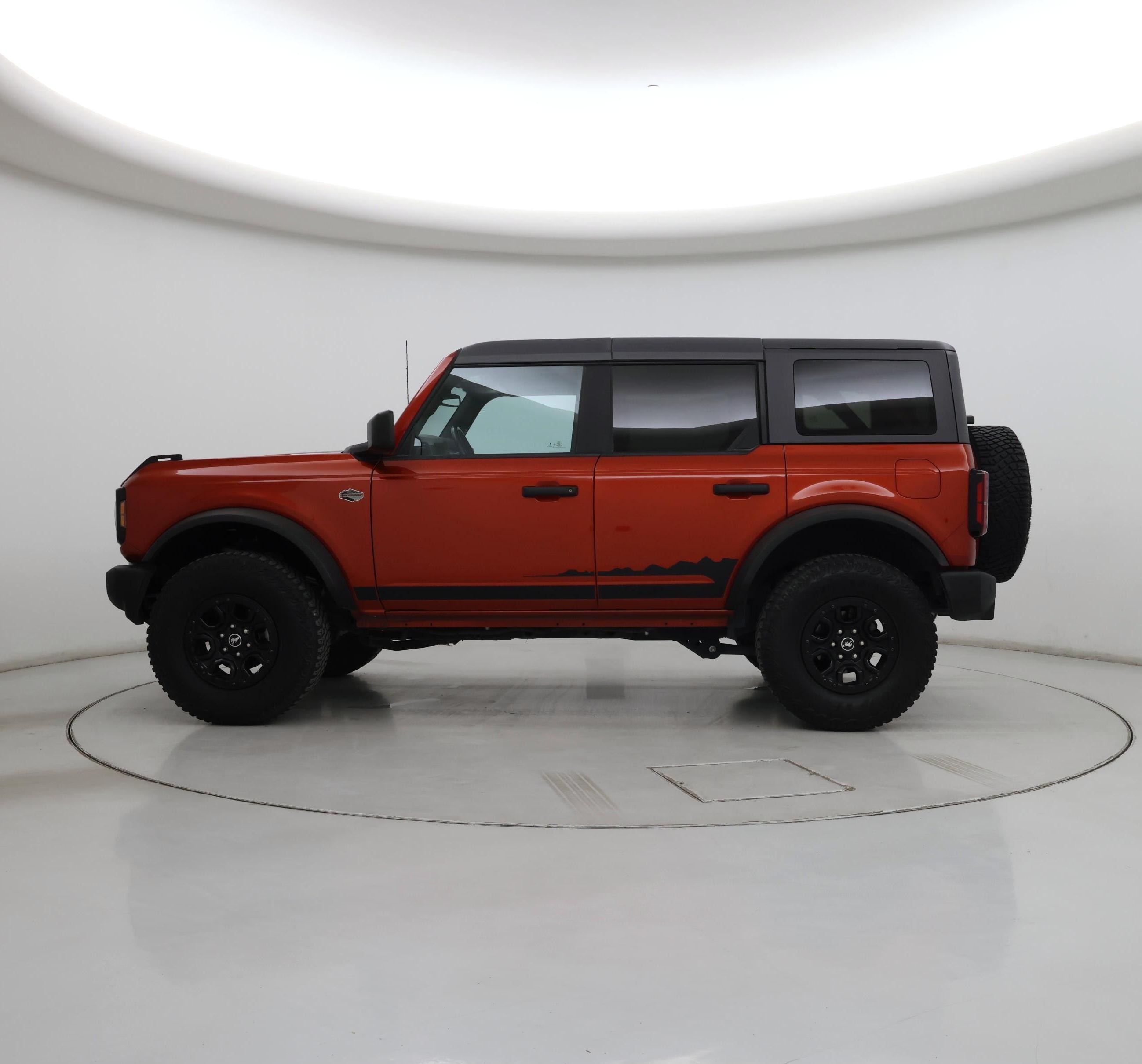 Thumbnail: 2022 Ford Bronco - 3
