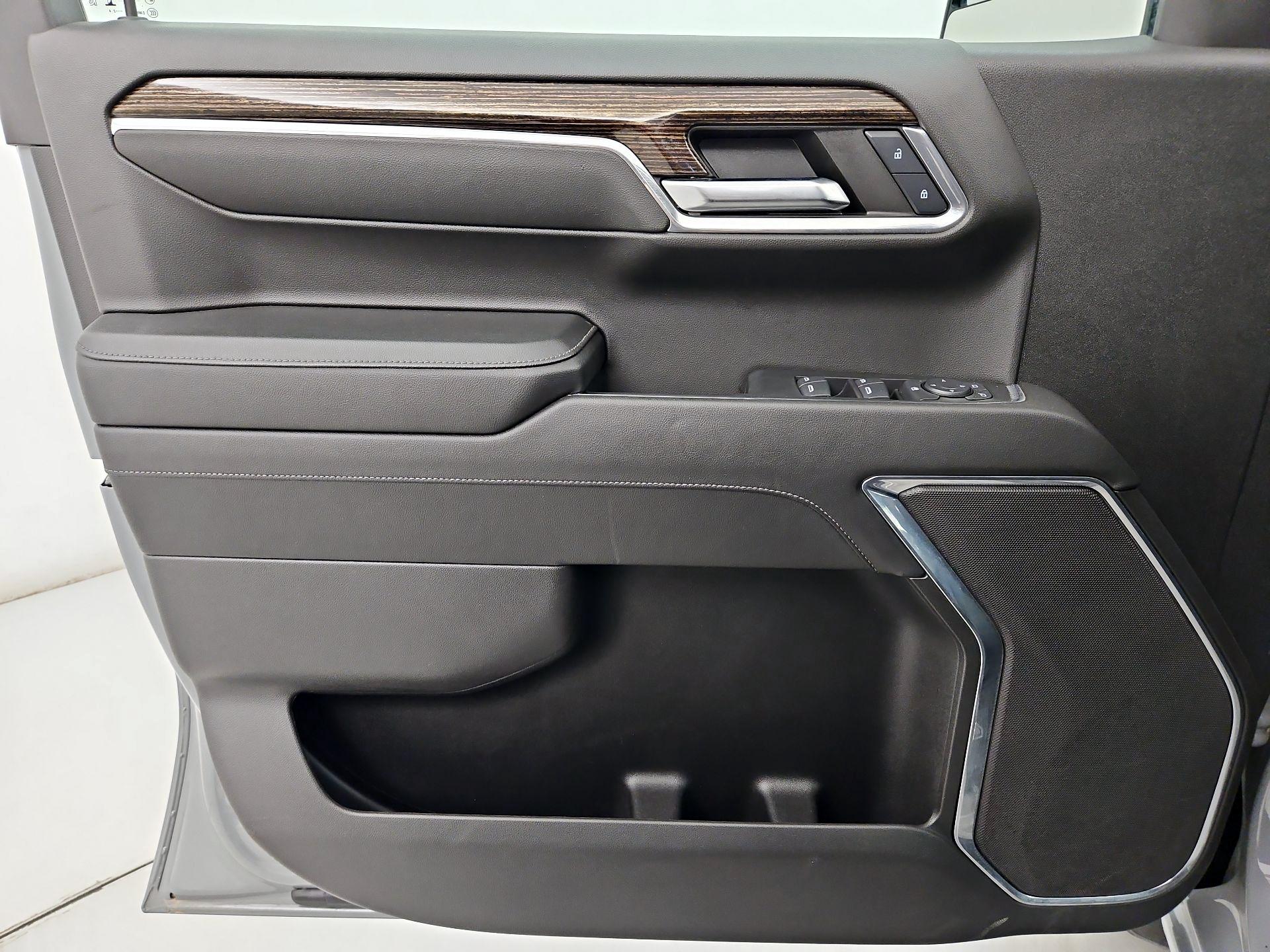 Thumbnail: 2024 GMC Sierra 1500 - 12