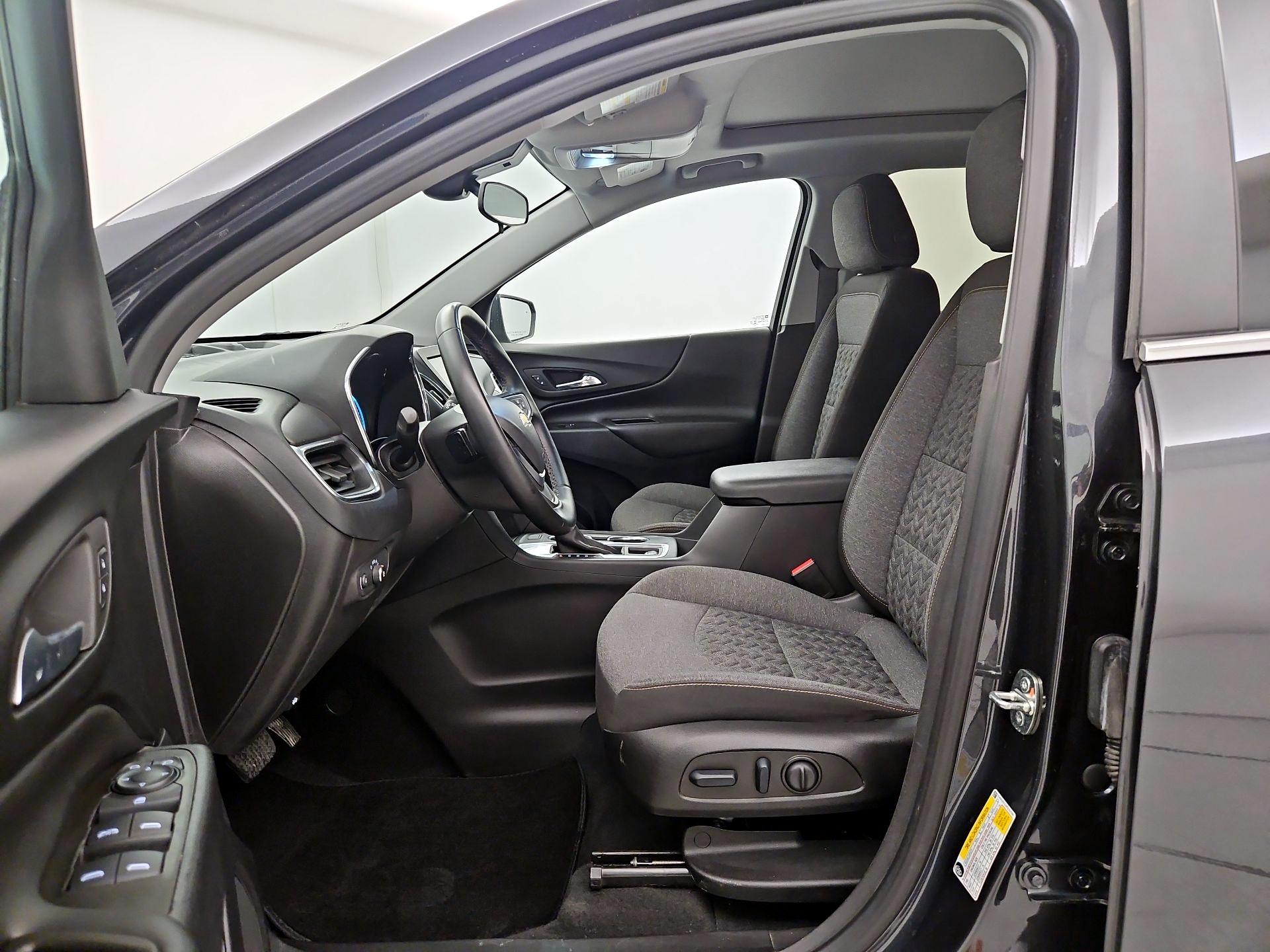 Thumbnail: 2023 Chevrolet Equinox - 11