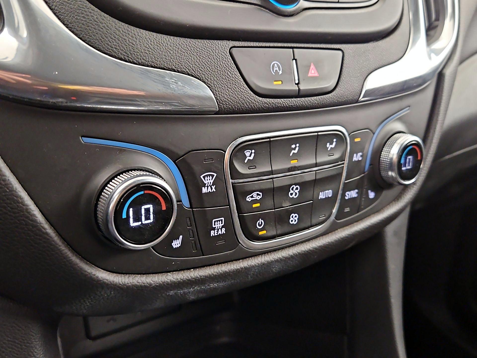 Thumbnail: 2023 Chevrolet Equinox - 16