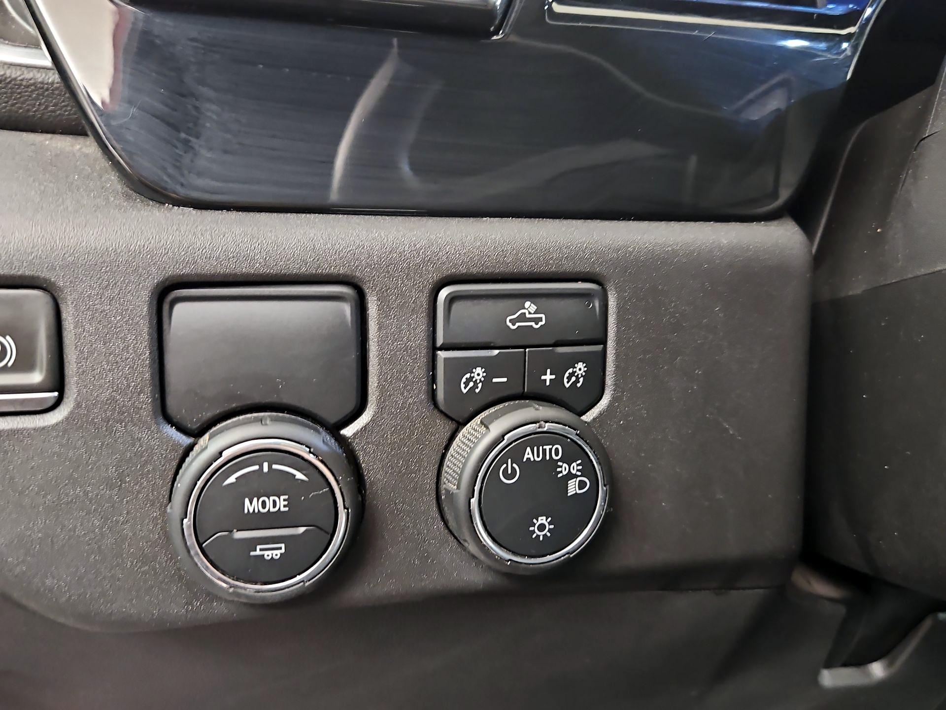 Thumbnail: 2023 Chevrolet Silverado 1500 - 13