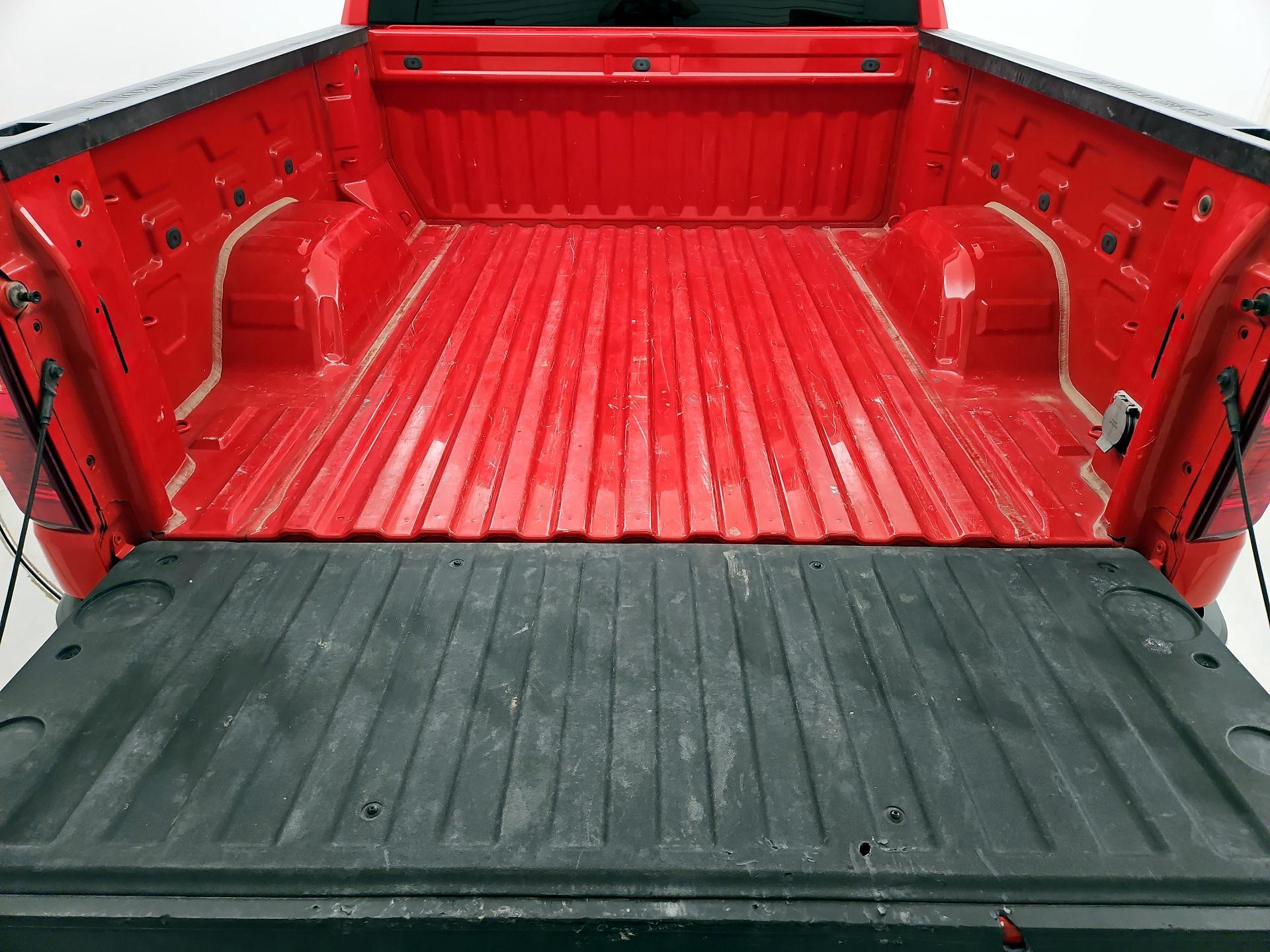 Thumbnail: 2023 Chevrolet Silverado 1500 - 20