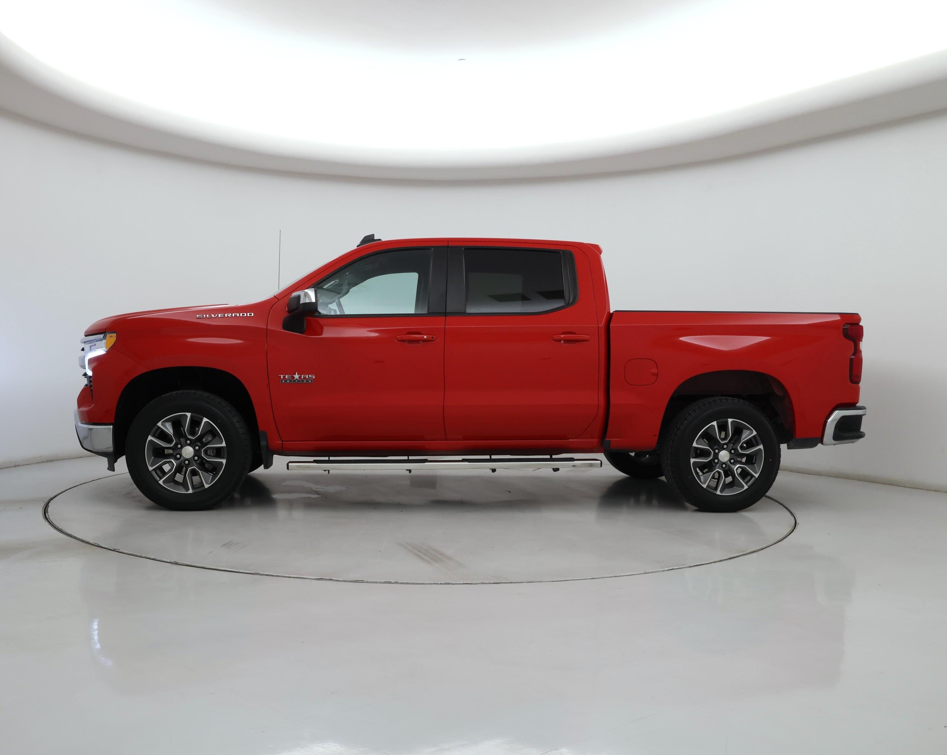 Thumbnail: 2023 Chevrolet Silverado 1500 - 3