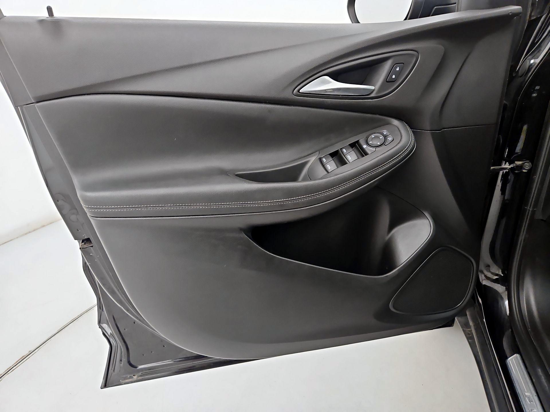Thumbnail: 2020 Buick Encore GX - 12