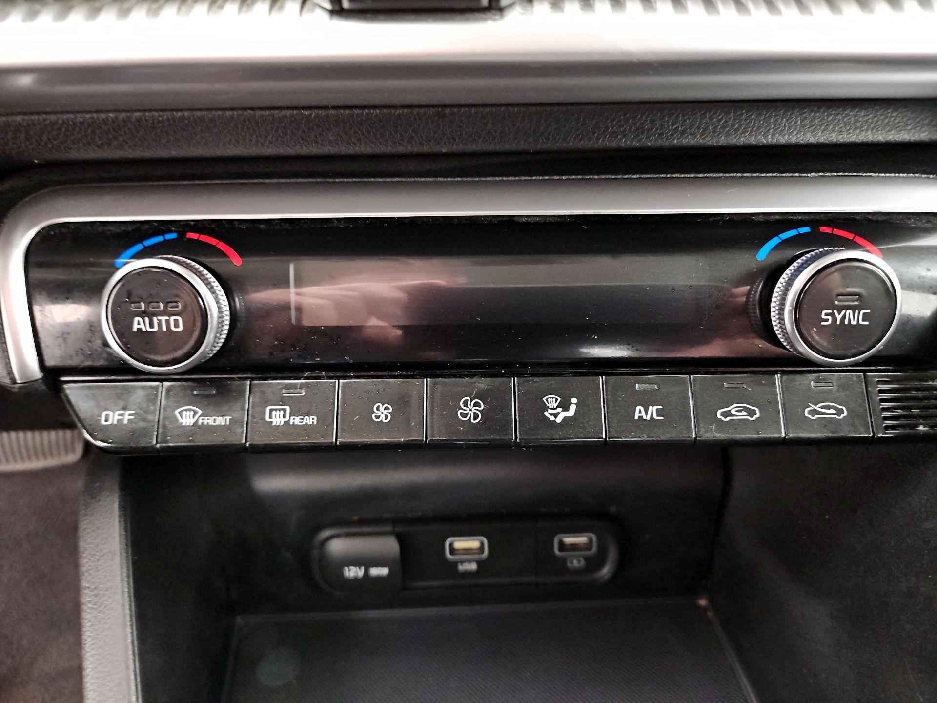 Thumbnail: 2021 Kia K5 - 16