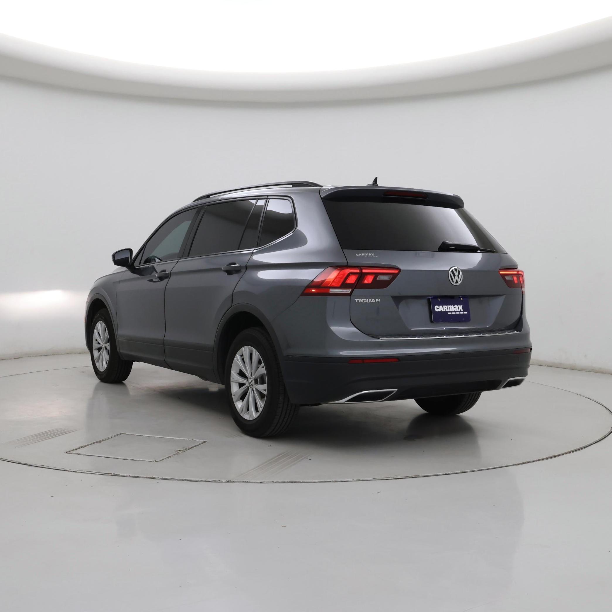 Thumbnail: 2020 Volkswagen Tiguan - 2