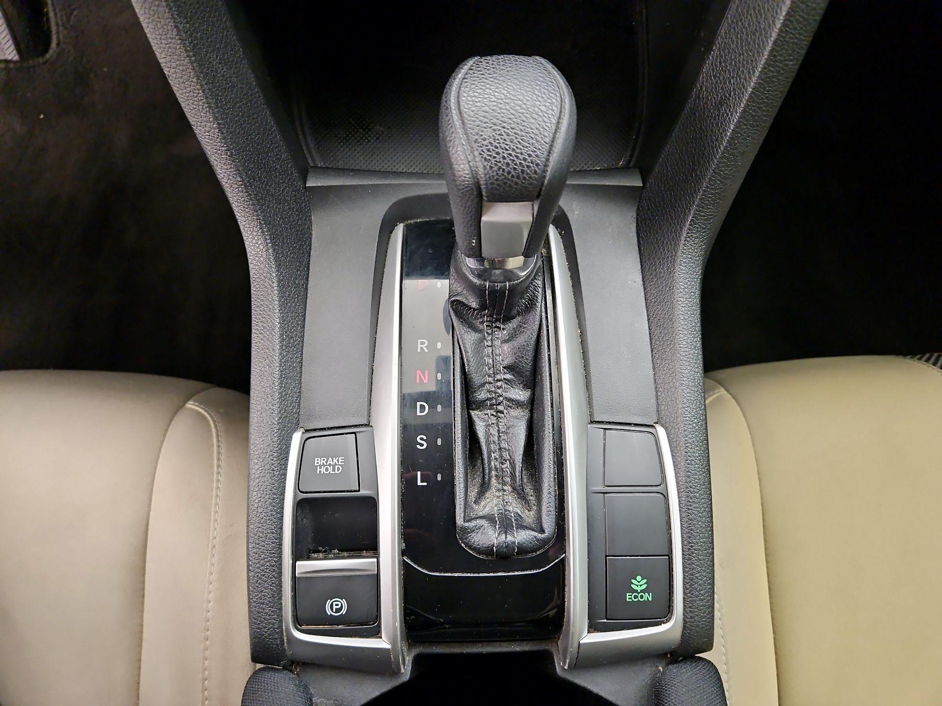 Thumbnail: 2018 Honda Civic - 17