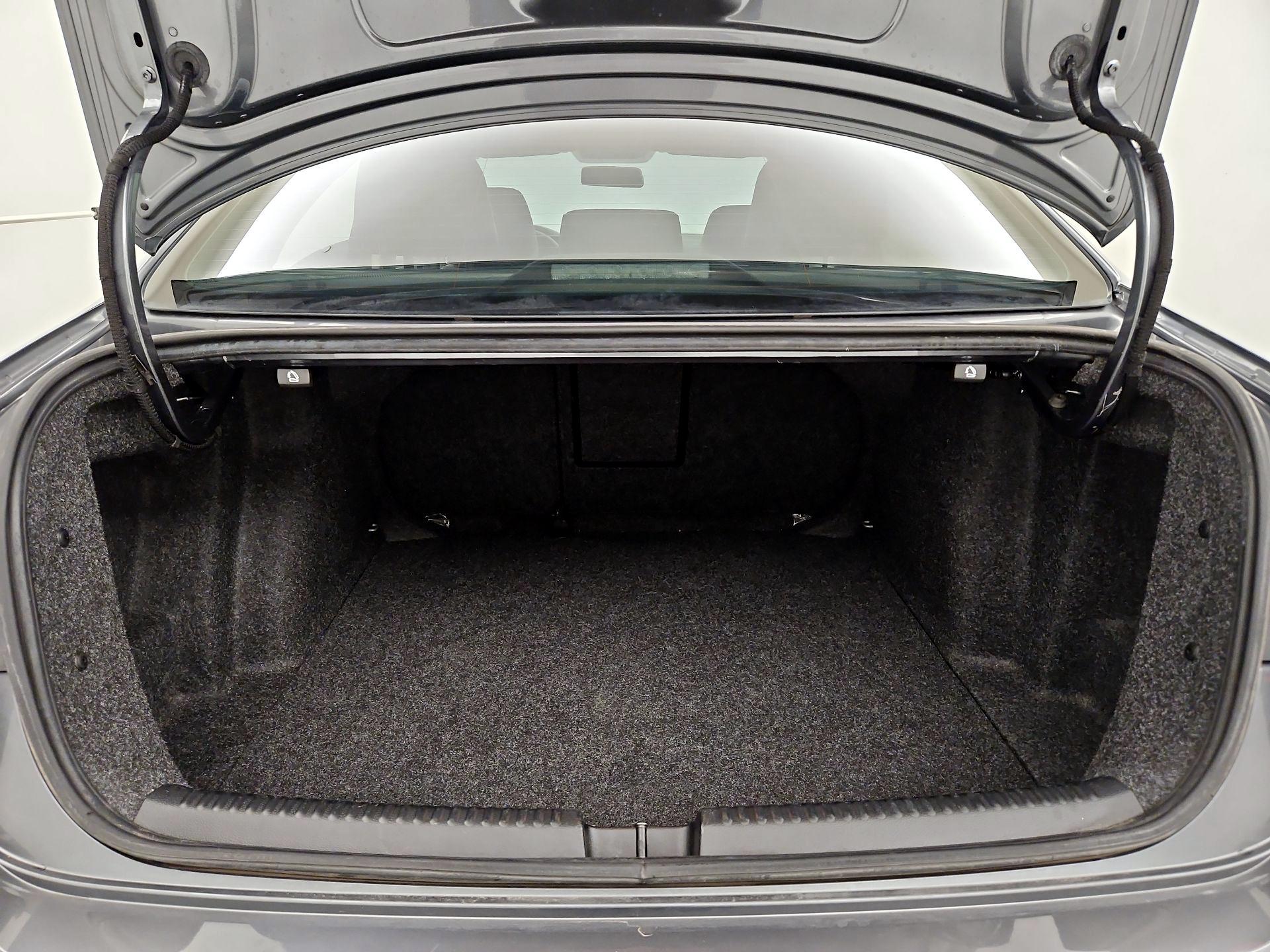 Thumbnail: 2018 Volkswagen Jetta - 20