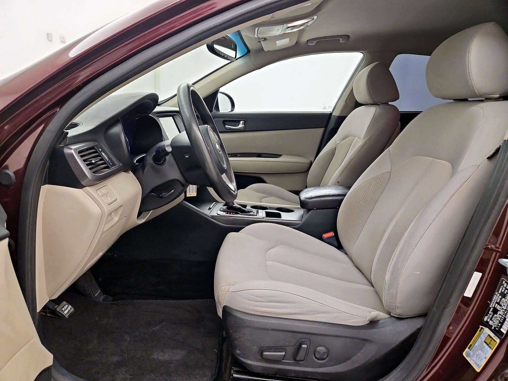Thumbnail: 2018 Kia Optima - 11