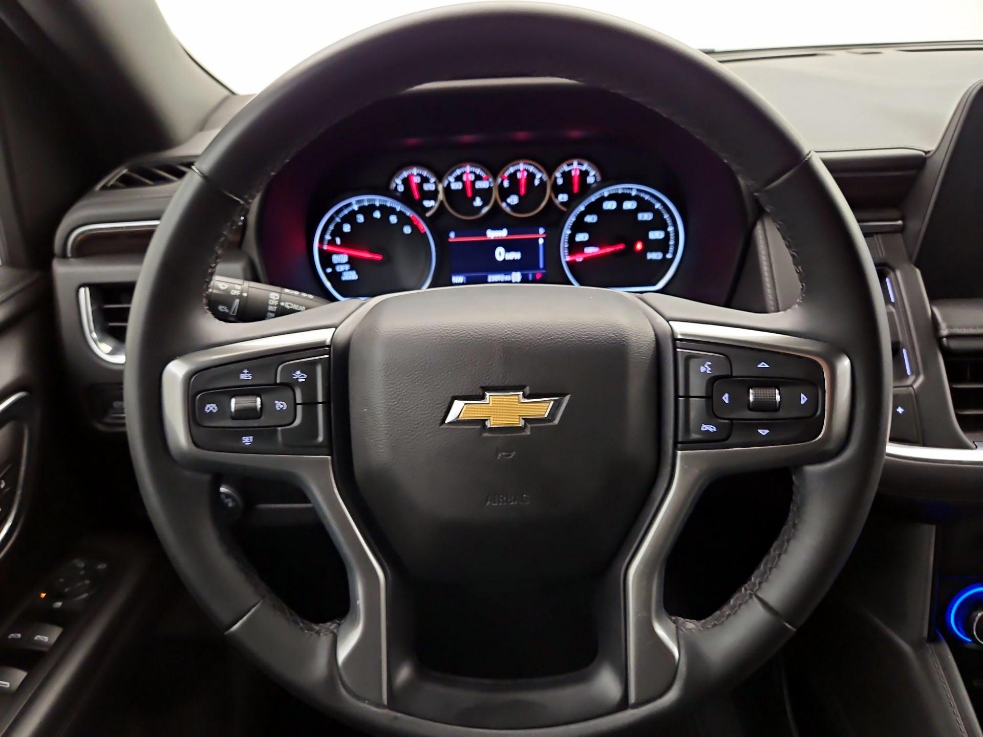 Thumbnail: 2023 Chevrolet Tahoe - 10