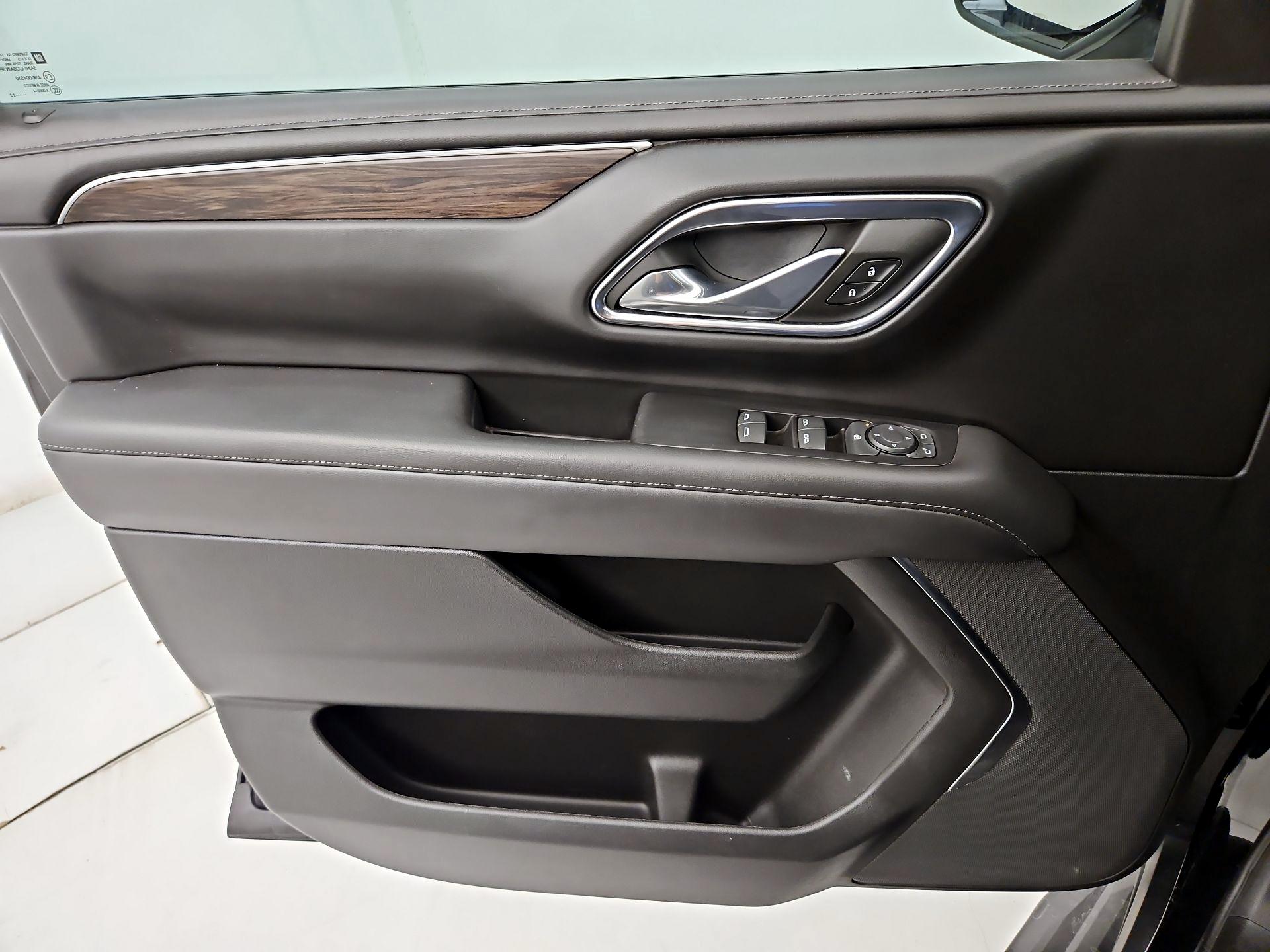 Thumbnail: 2023 Chevrolet Tahoe - 12